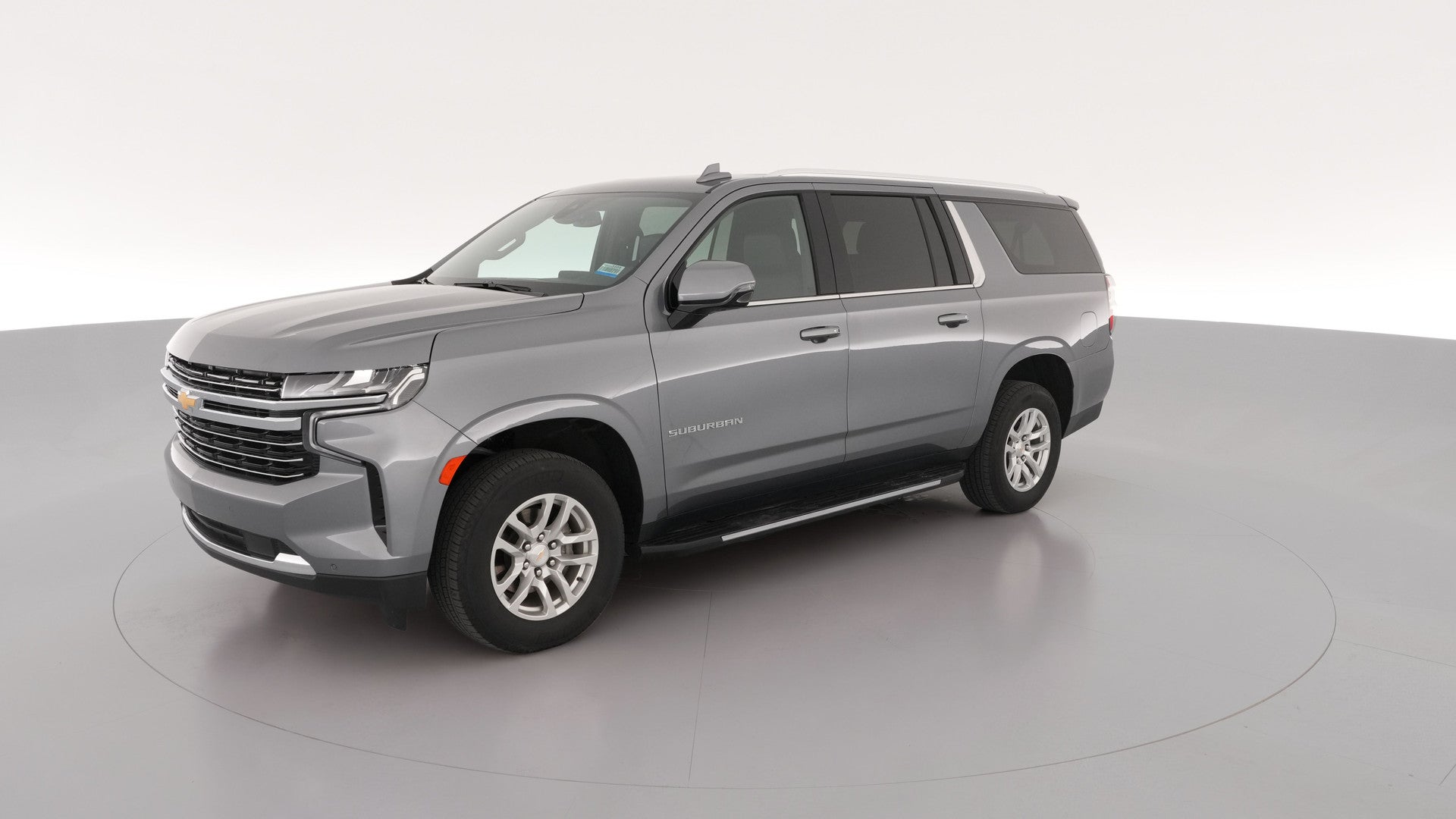 2022 Chevrolet Suburban vehicle photo