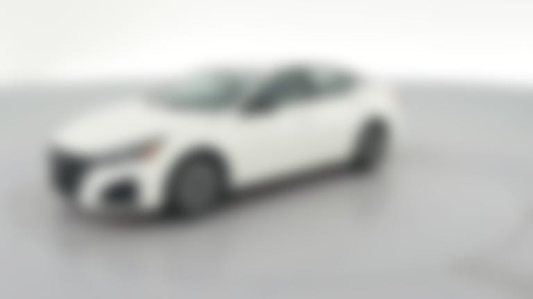 2025 Nissan Altima vehicle photo
