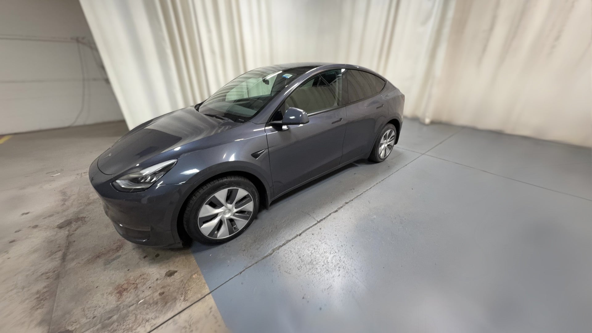 2023 Tesla Model Y vehicle photo