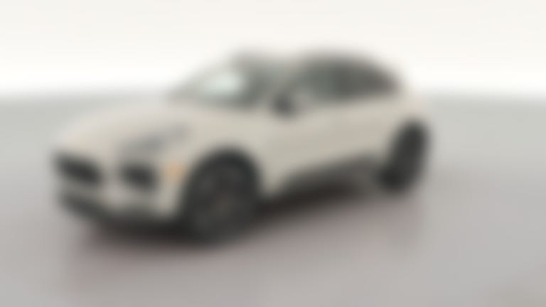 2021 Porsche Macan vehicle photo