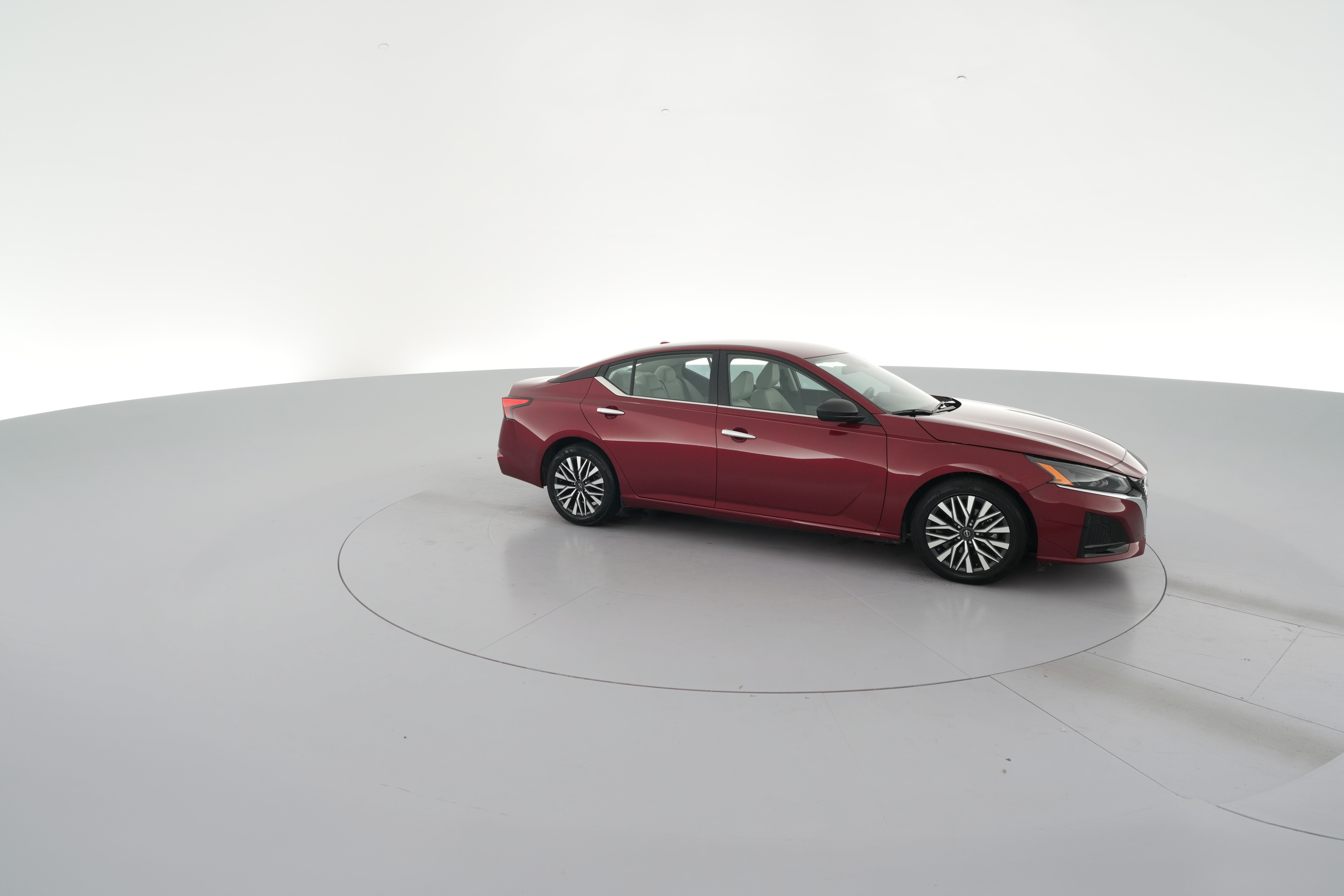 2025 Nissan Altima SV - Photo 33