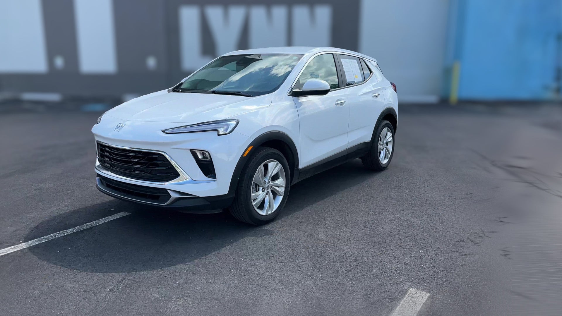 2025 Buick Encore GX vehicle photo