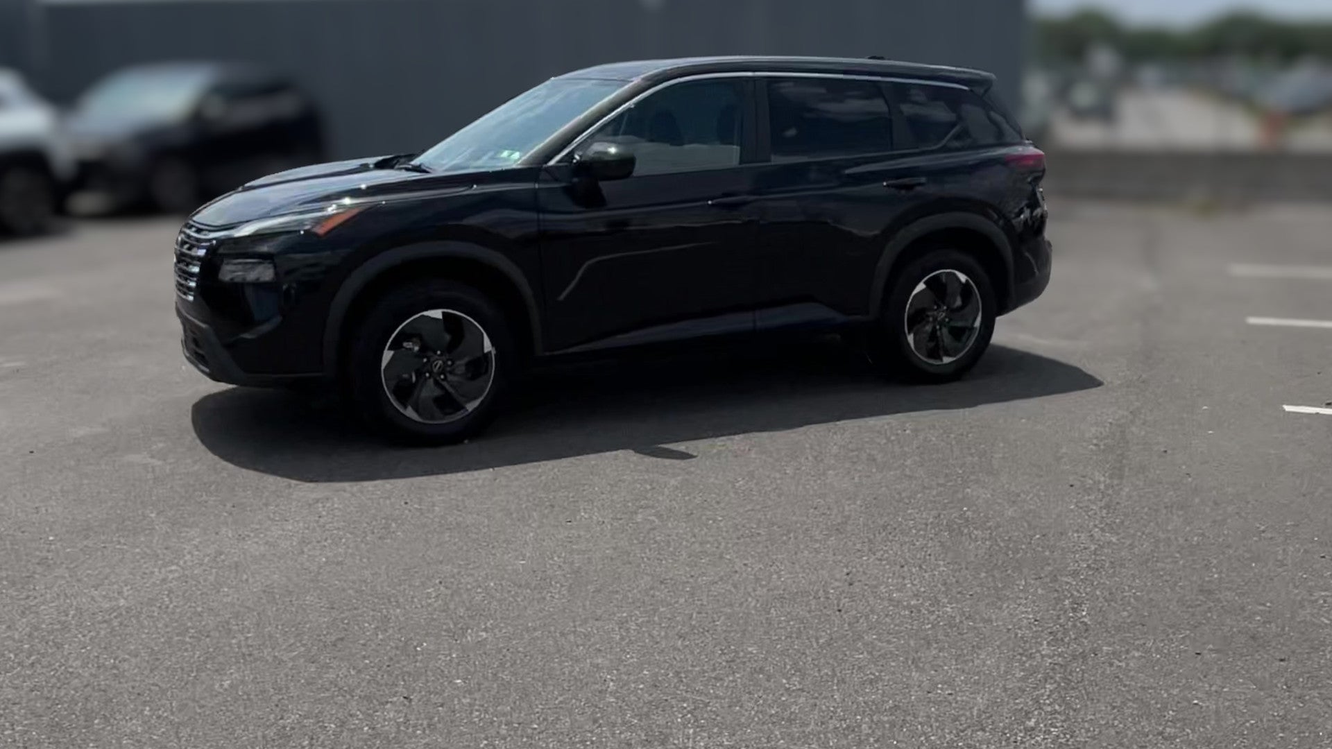 2025 Nissan Rogue vehicle photo