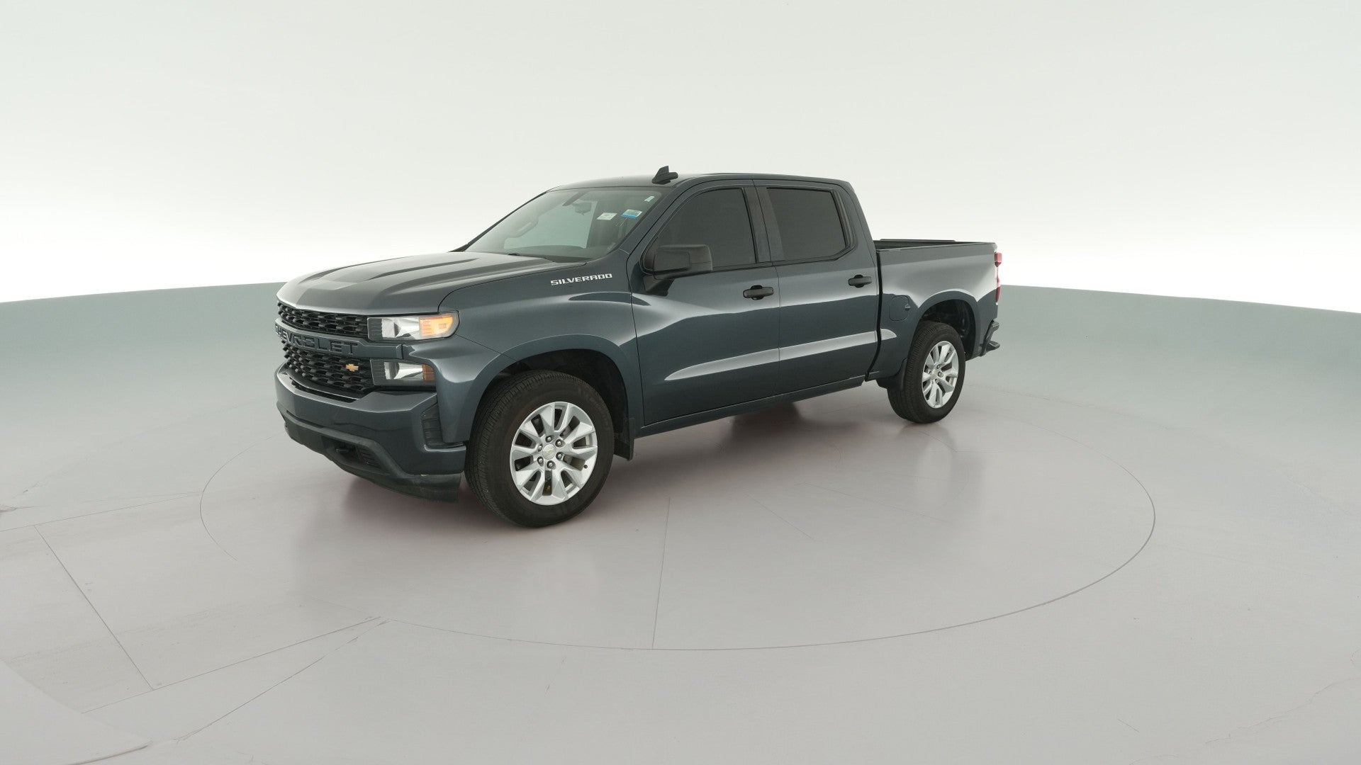 2020 Chevrolet Silverado 1500 Crew Cab vehicle photo