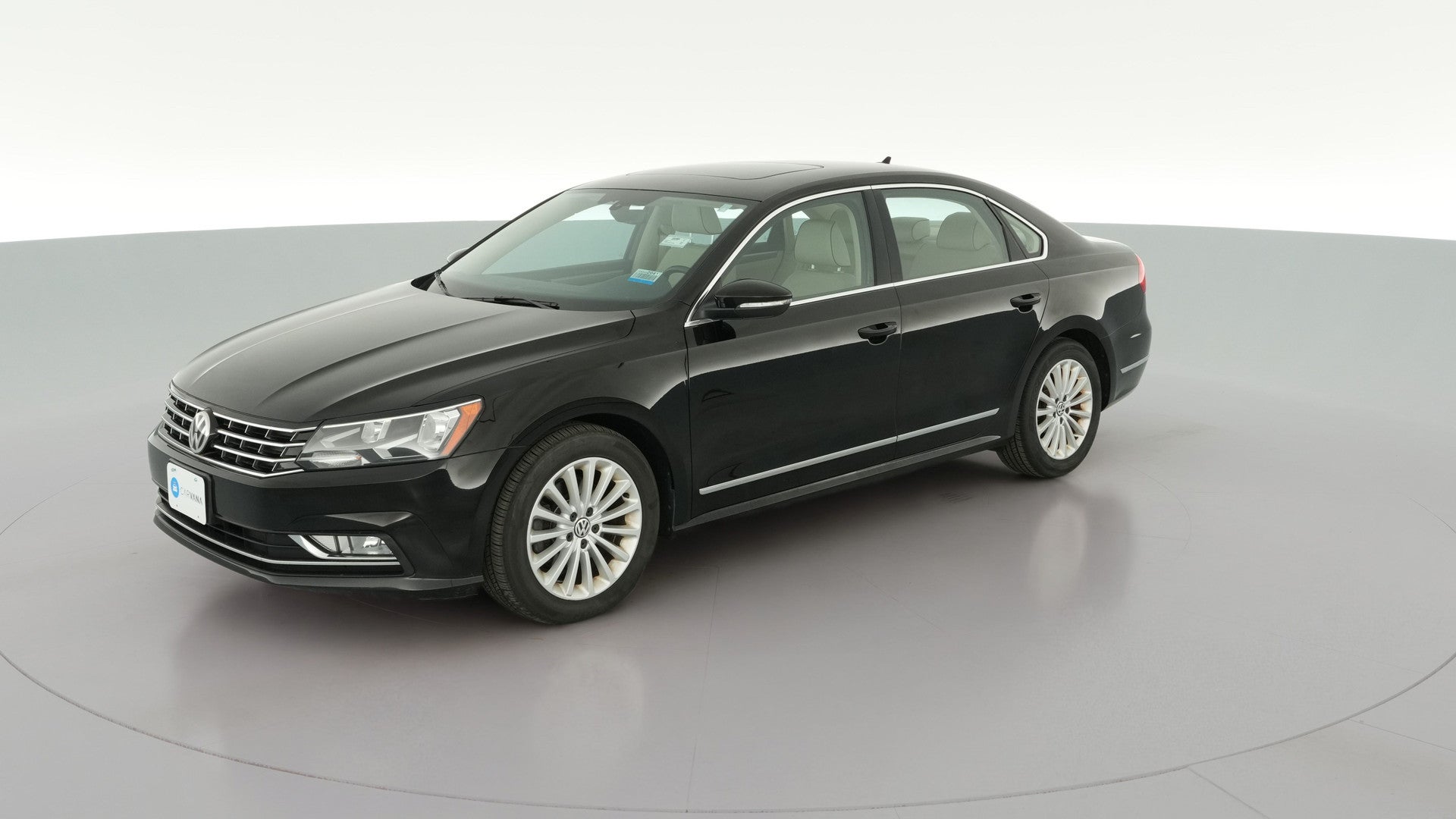 2016 Volkswagen Passat vehicle photo