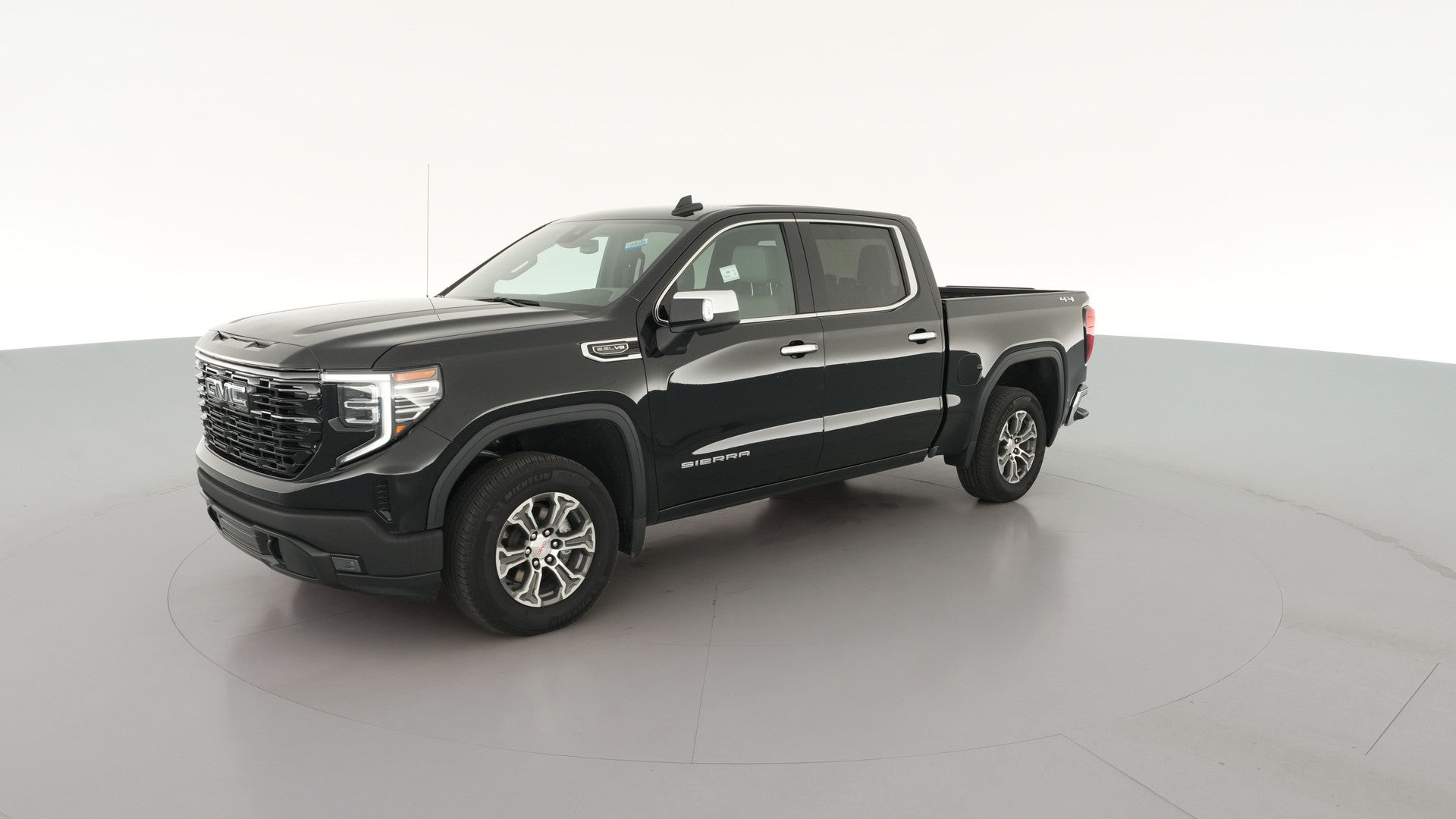 2025 GMC Sierra 1500 Crew Cab vehicle photo
