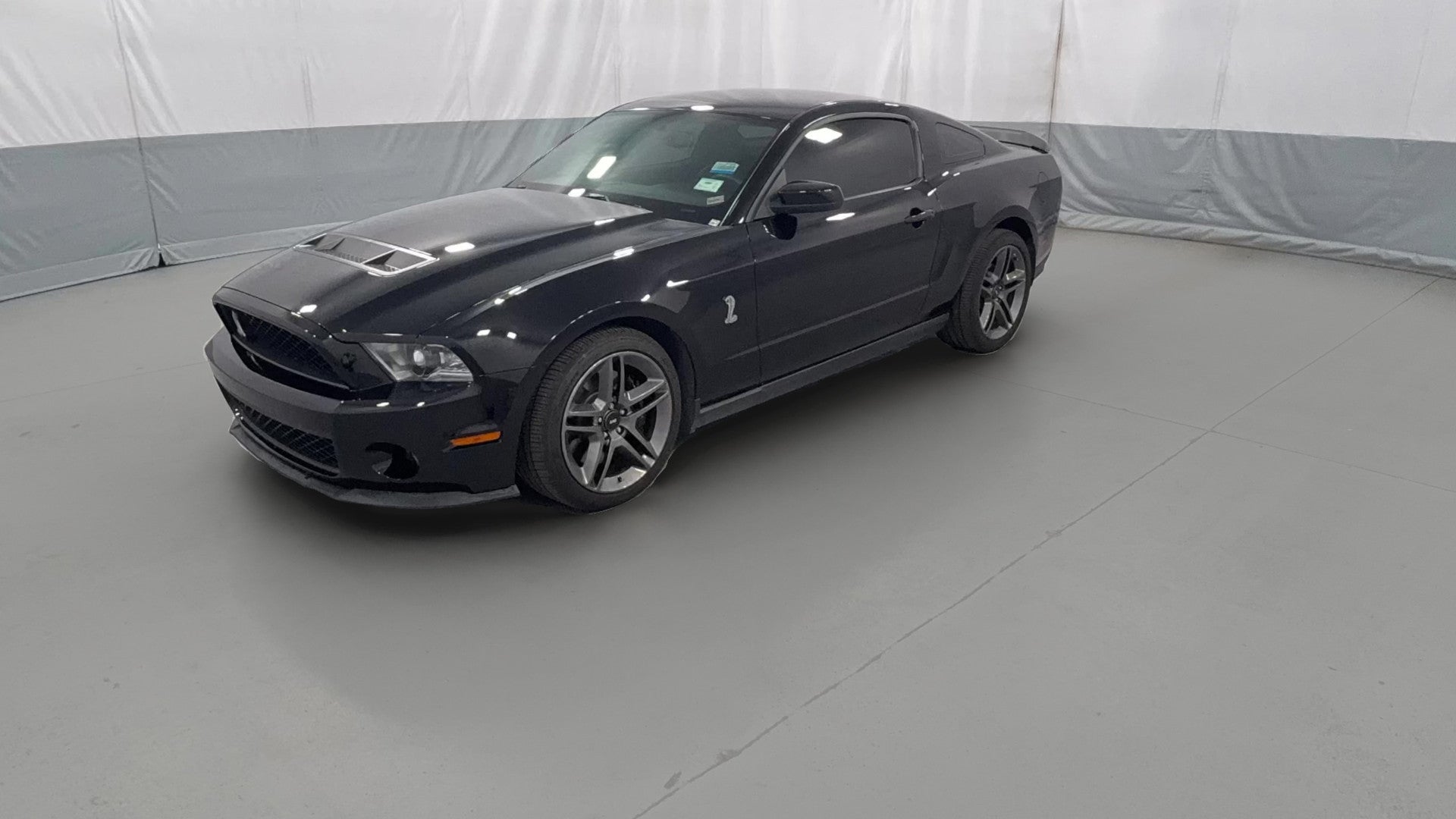 2010 Ford Mustang vehicle photo