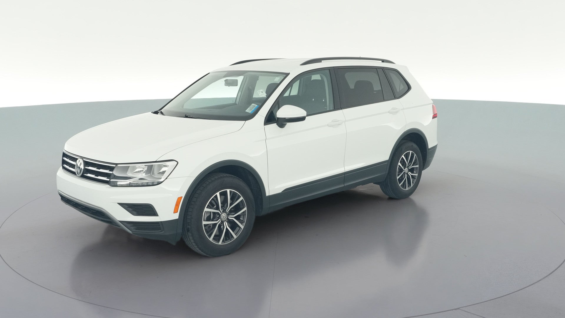 2021 Volkswagen Tiguan vehicle photo