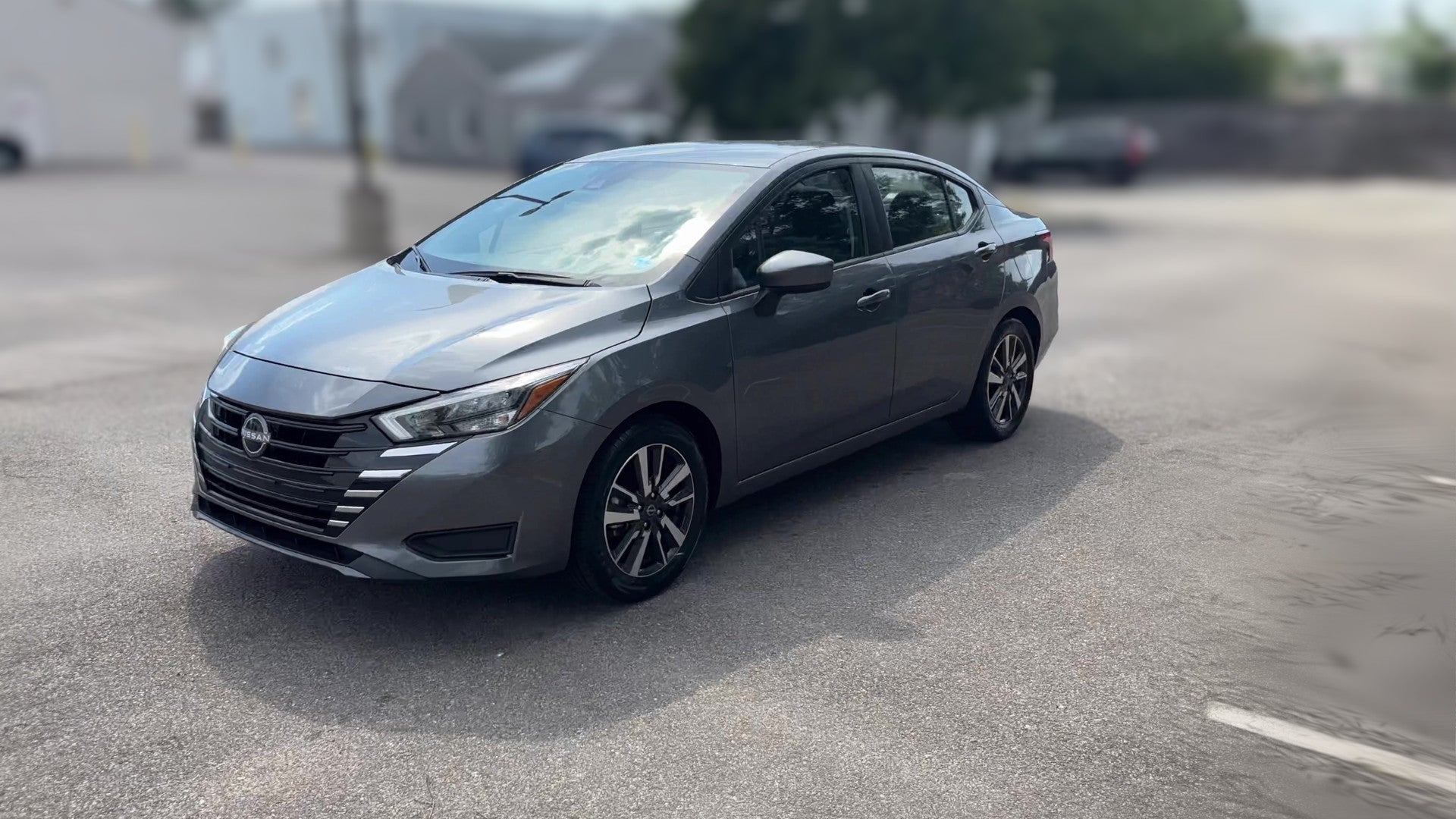 2025 Nissan Versa vehicle photo