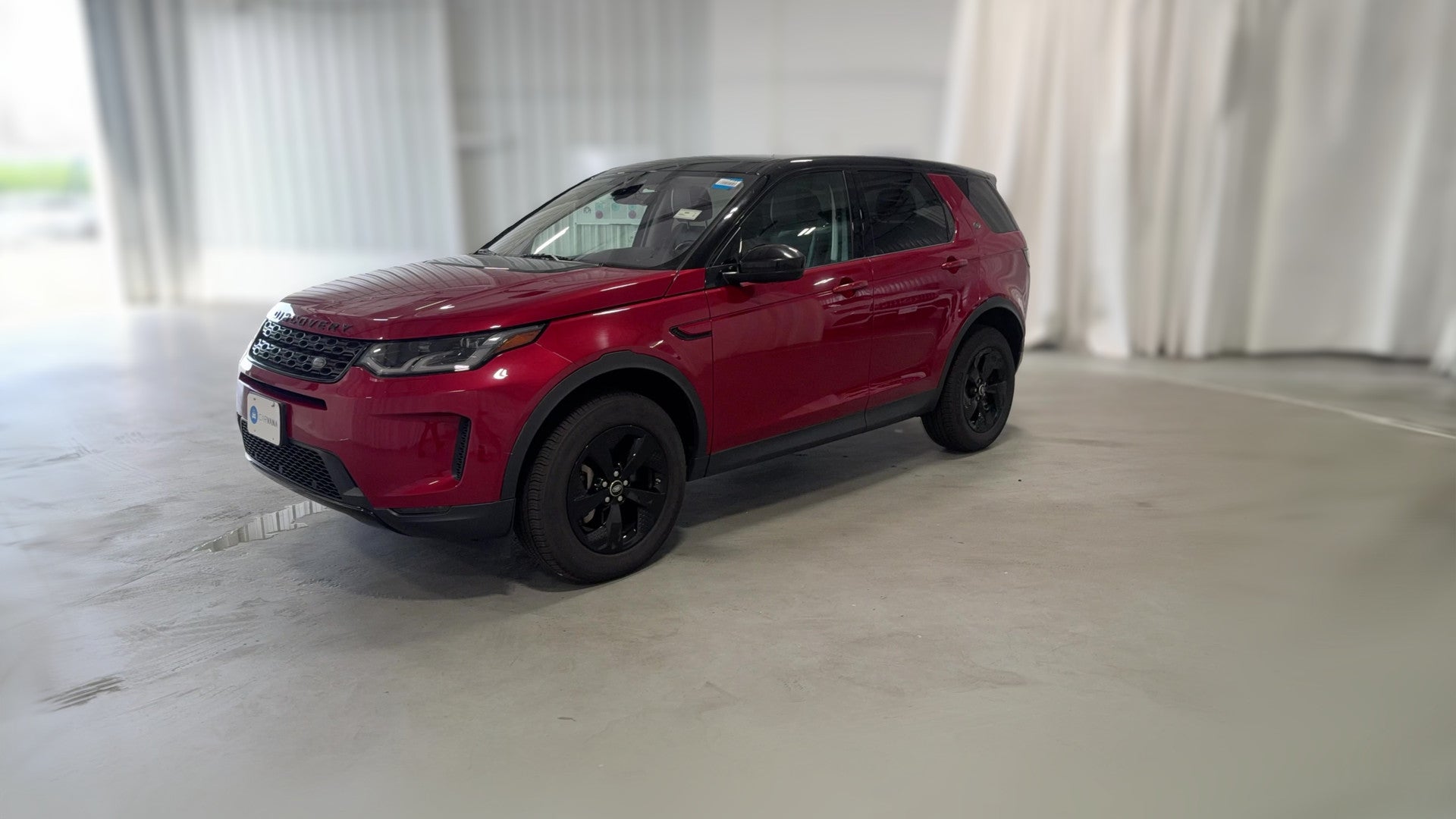 2020 Land Rover Discovery Sport vehicle photo