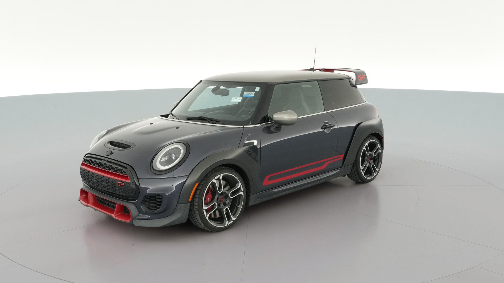 2021 MINI Hardtop 2 Door vehicle photo