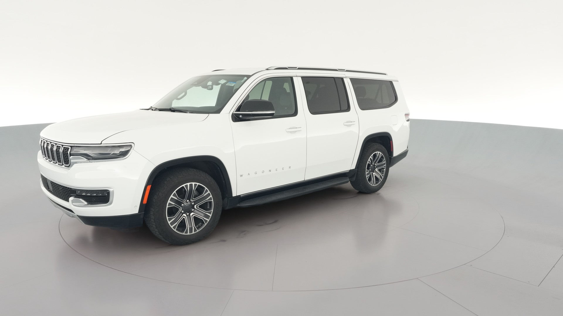 2023 Jeep Wagoneer L vehicle photo