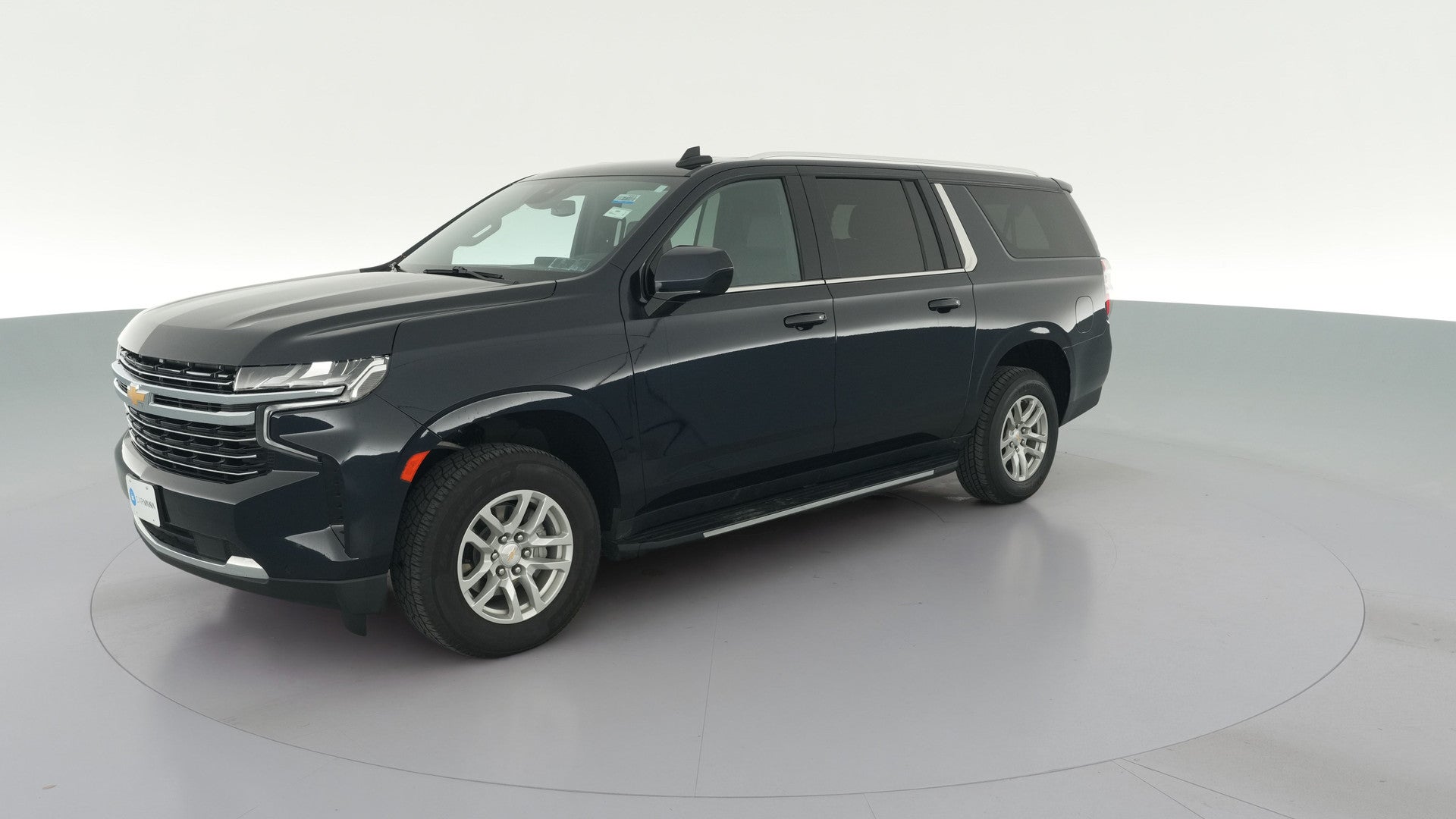 2024 Chevrolet Suburban vehicle photo