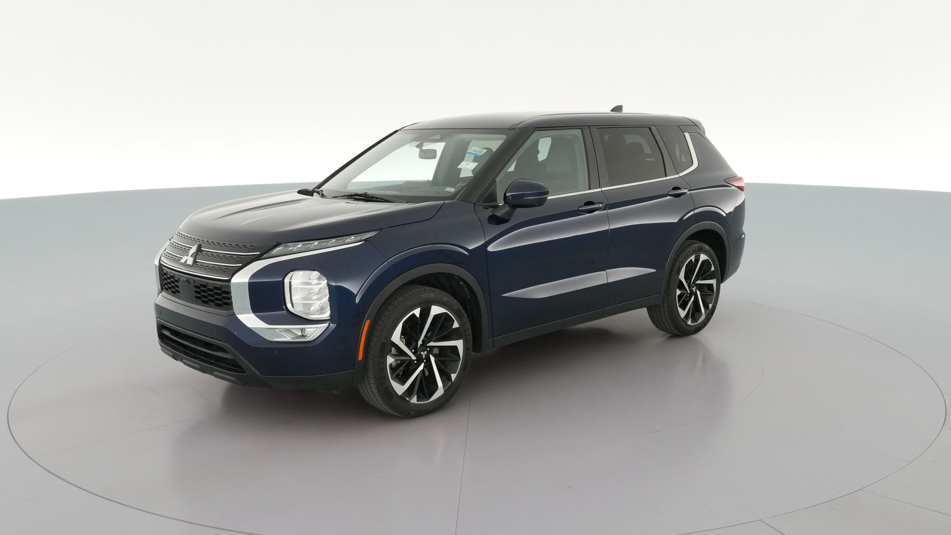 2024 Mitsubishi Outlander vehicle photo
