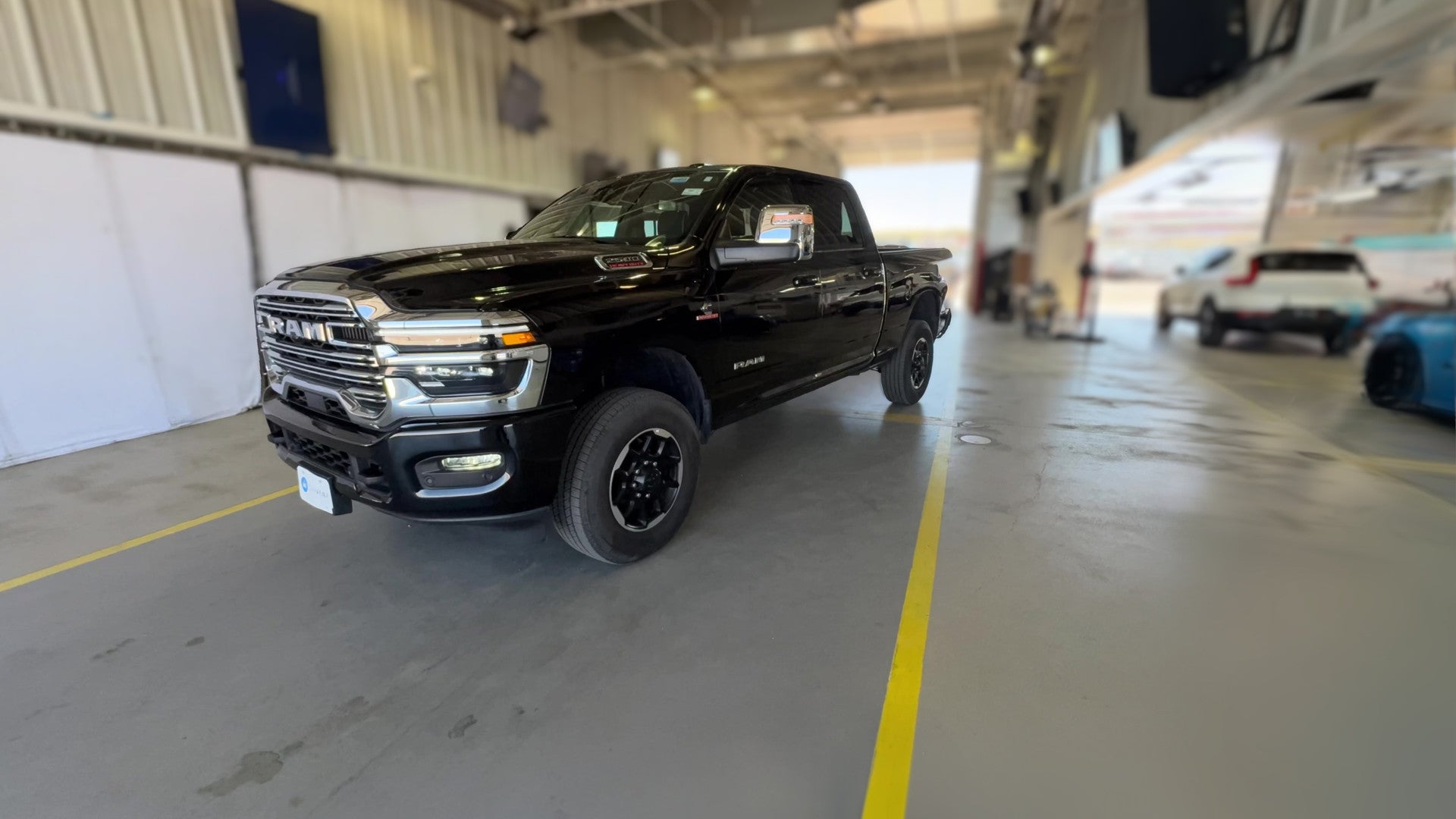 2025 Ram 2500 Crew Cab vehicle photo