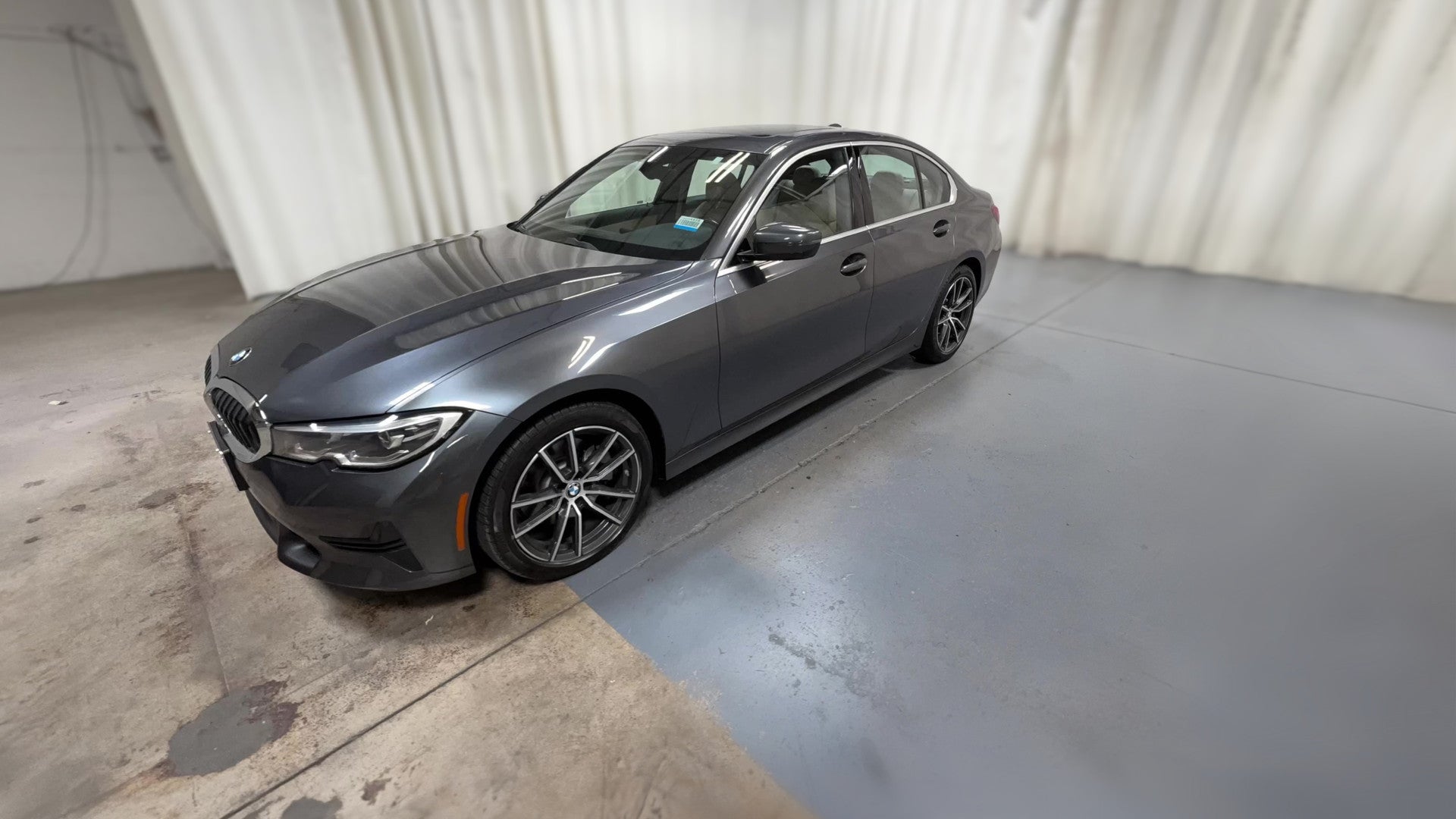 2019 BMW 3 Series vehicle photo