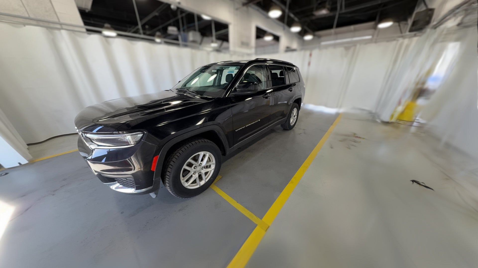2023 Jeep Grand Cherokee L vehicle photo