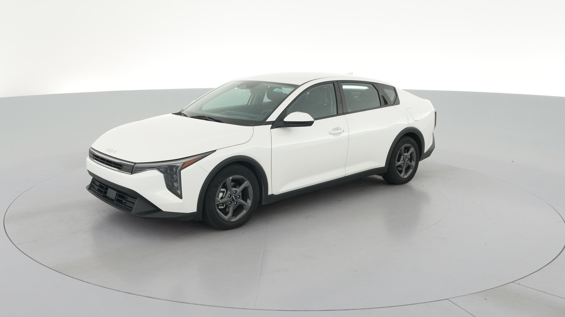 2025 Kia K4 vehicle photo