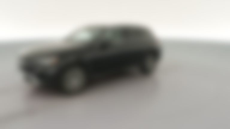 2024 Mercedes-Benz GLC vehicle photo