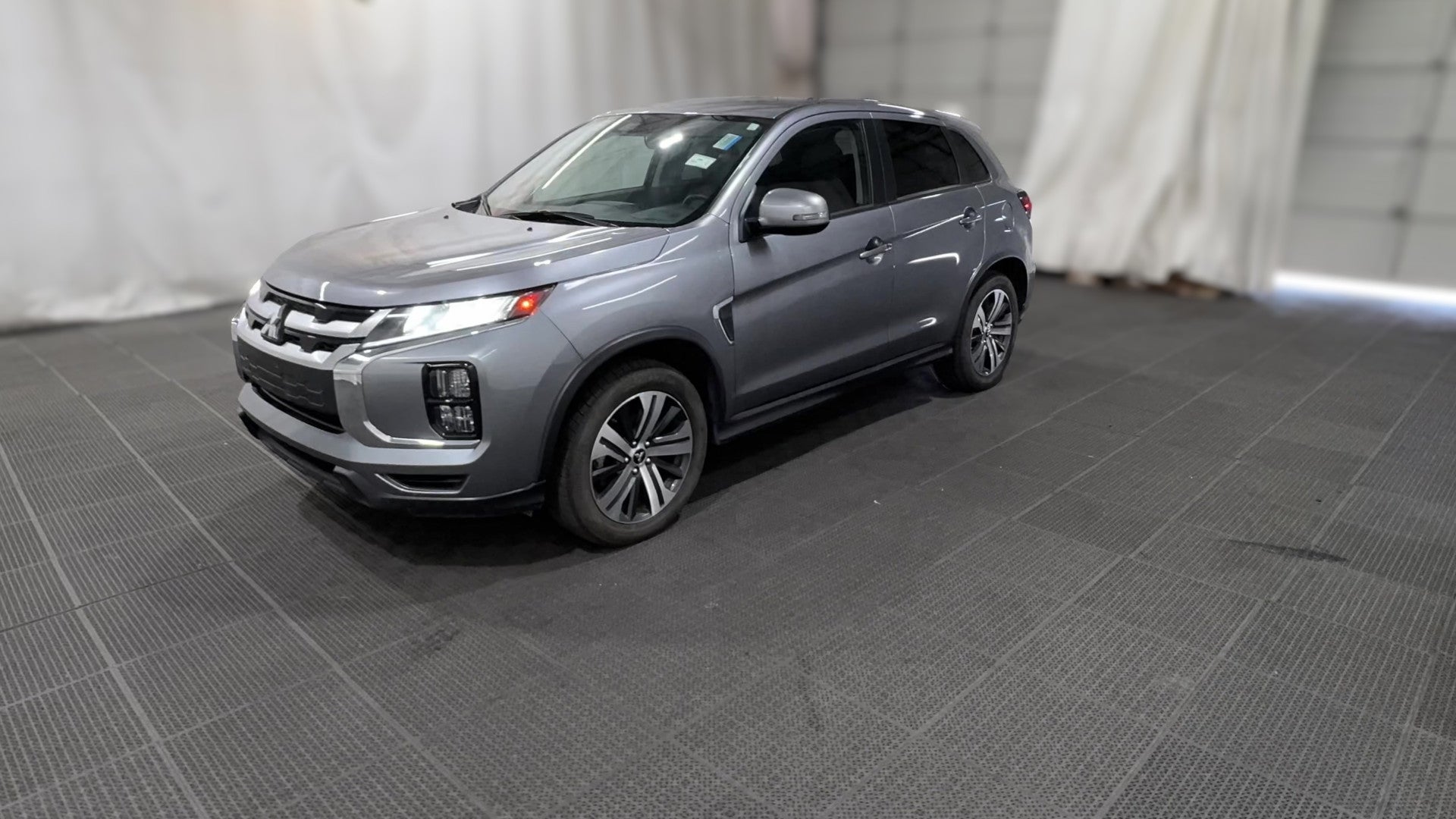 2024 Mitsubishi Outlander Sport vehicle photo