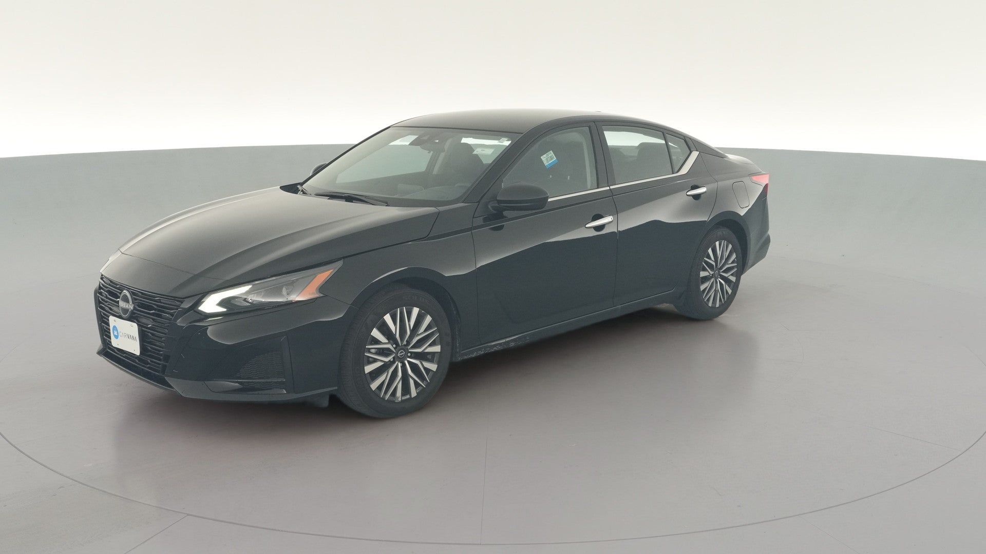 2025 Nissan Altima vehicle photo