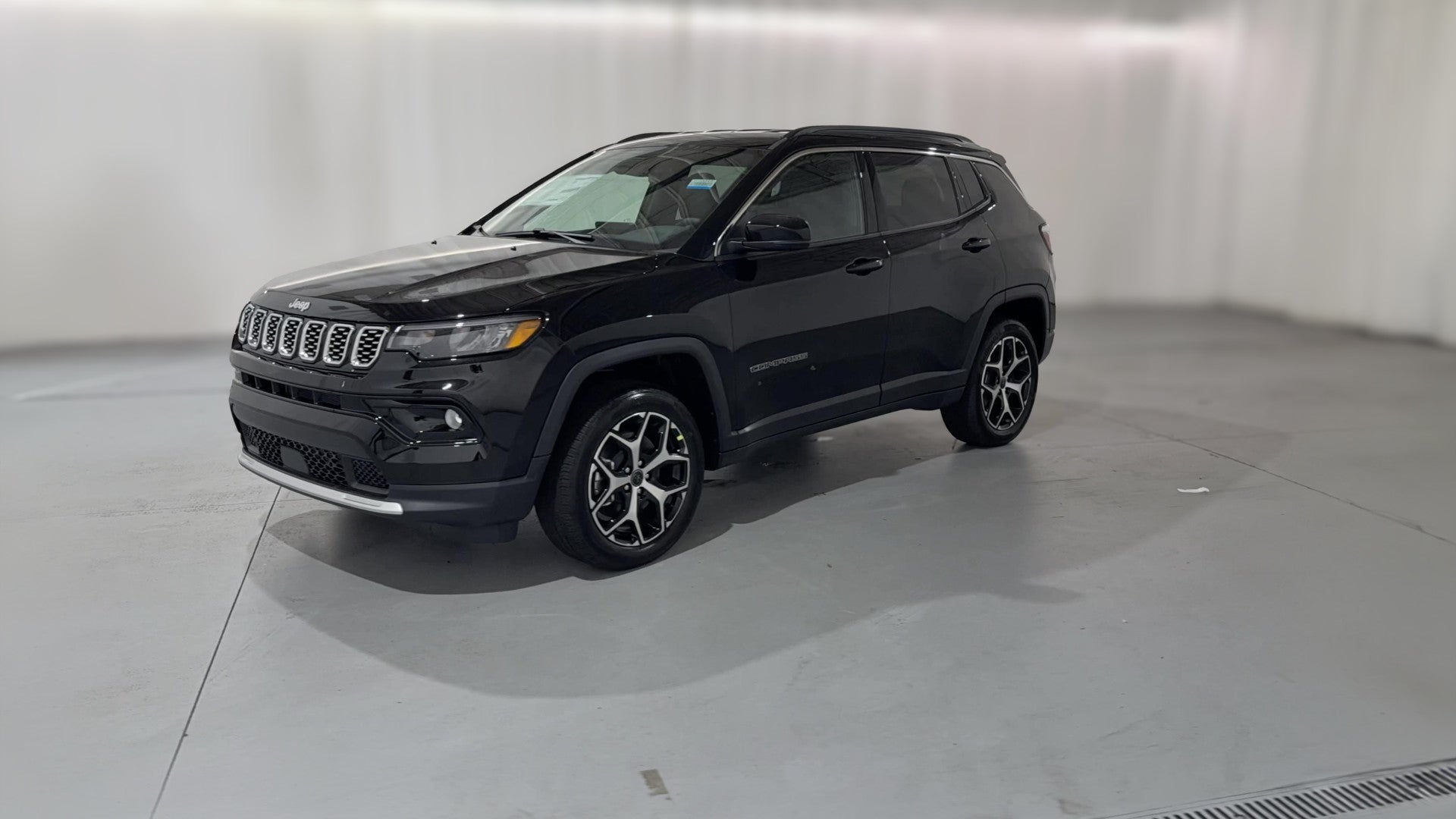 2026 Jeep Compass vehicle photo