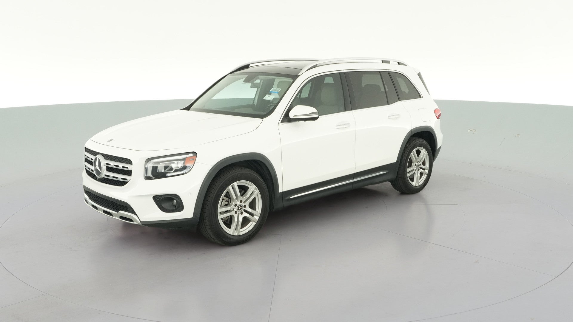 2021 Mercedes-Benz GLB vehicle photo