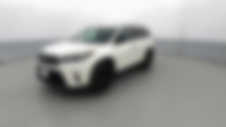 2019 Toyota Highlander vehicle photo