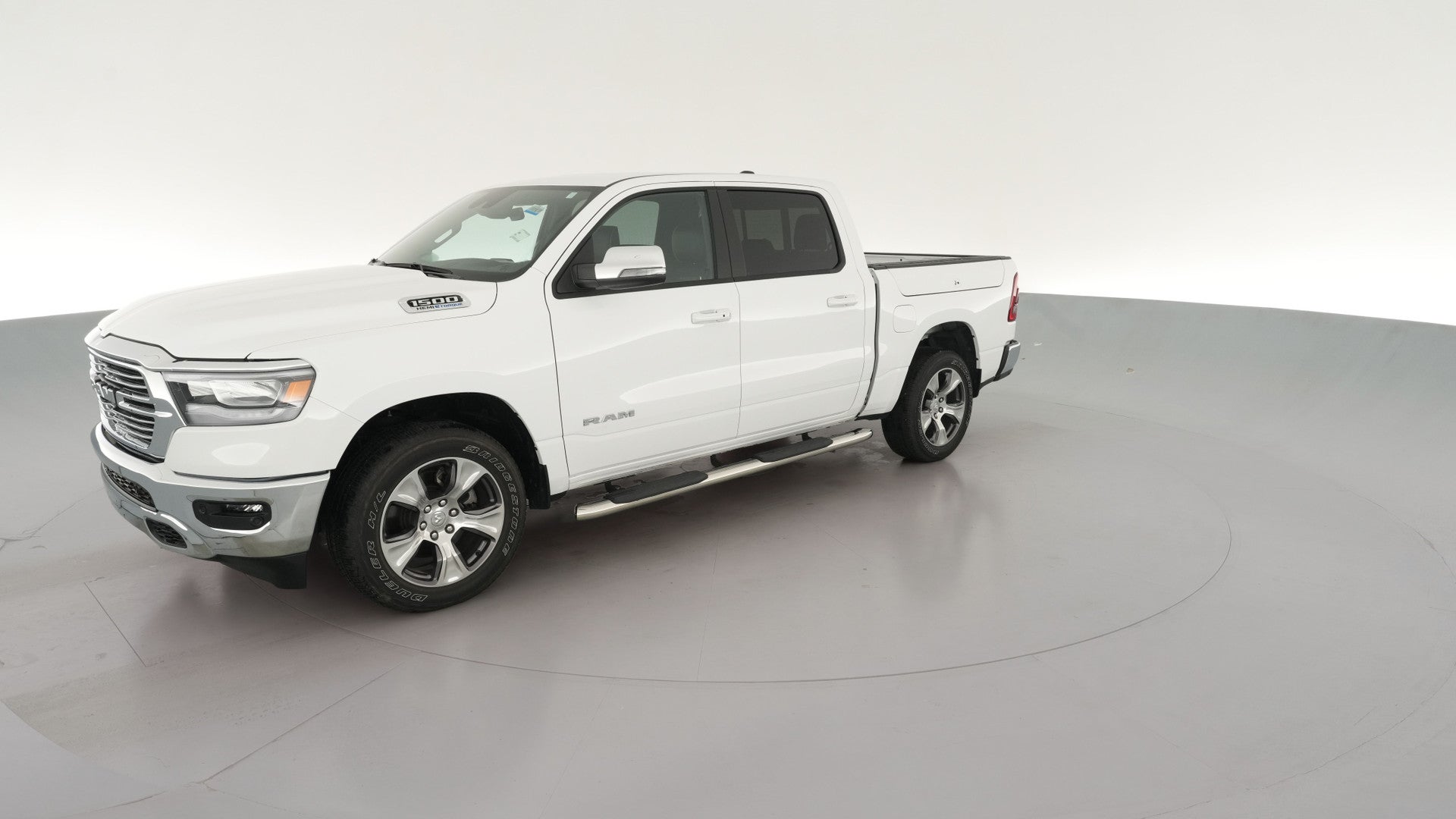 2023 Ram 1500 Crew Cab vehicle photo