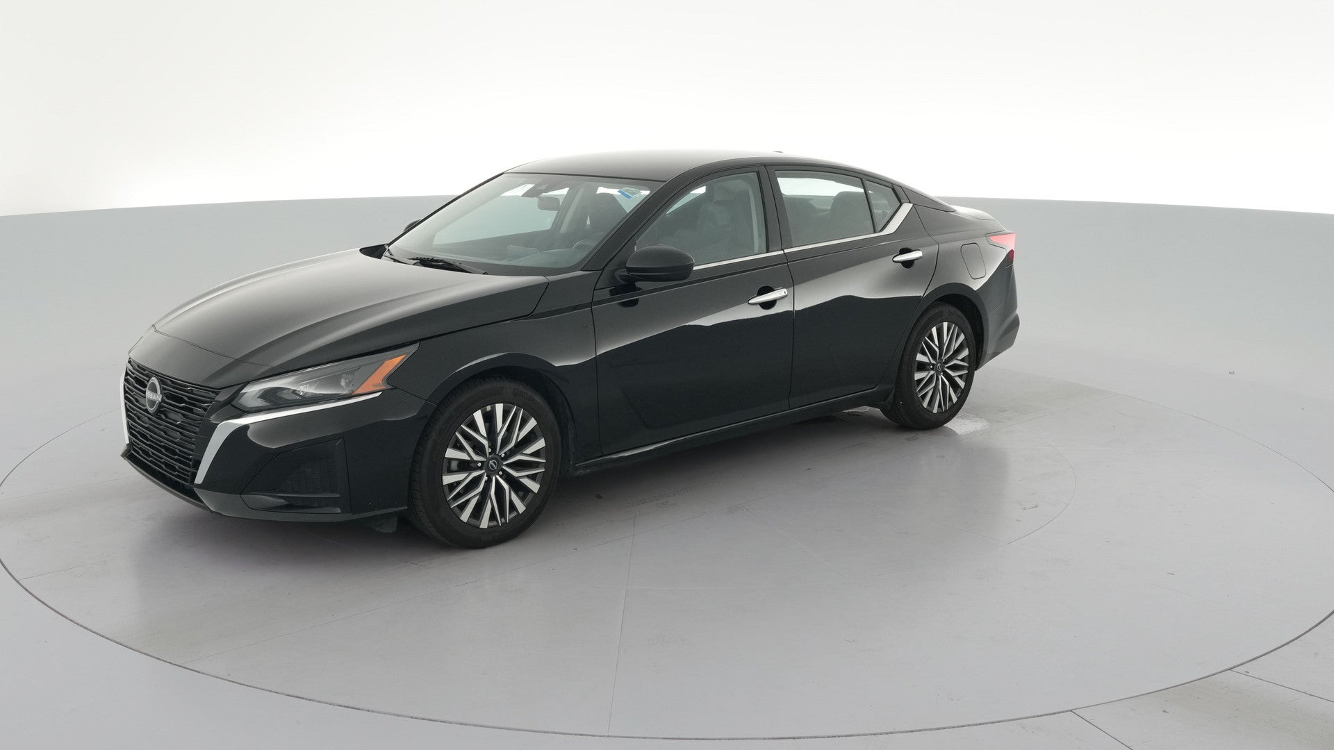 2025 Nissan Altima vehicle photo