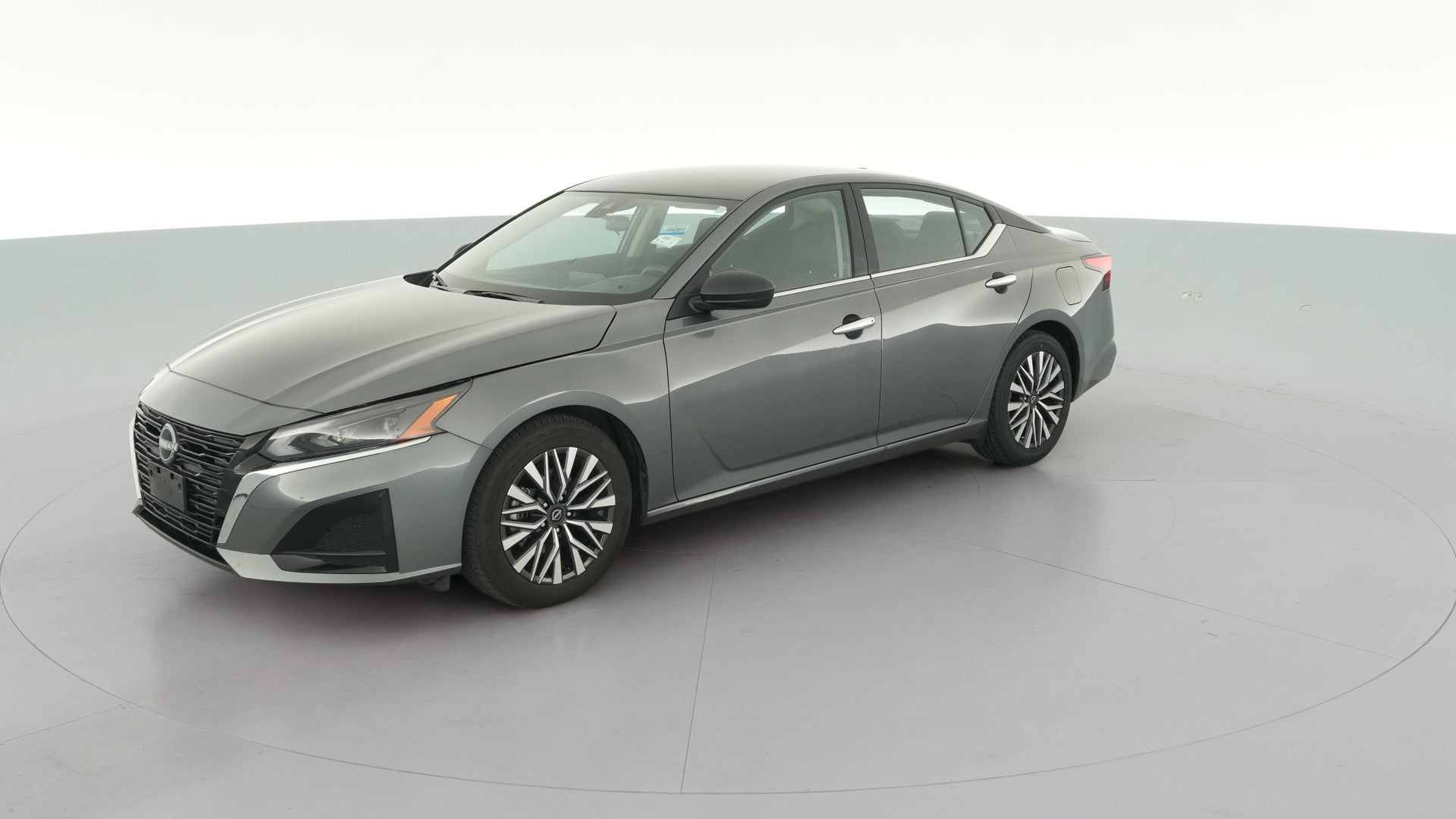 2025 Nissan Altima vehicle photo