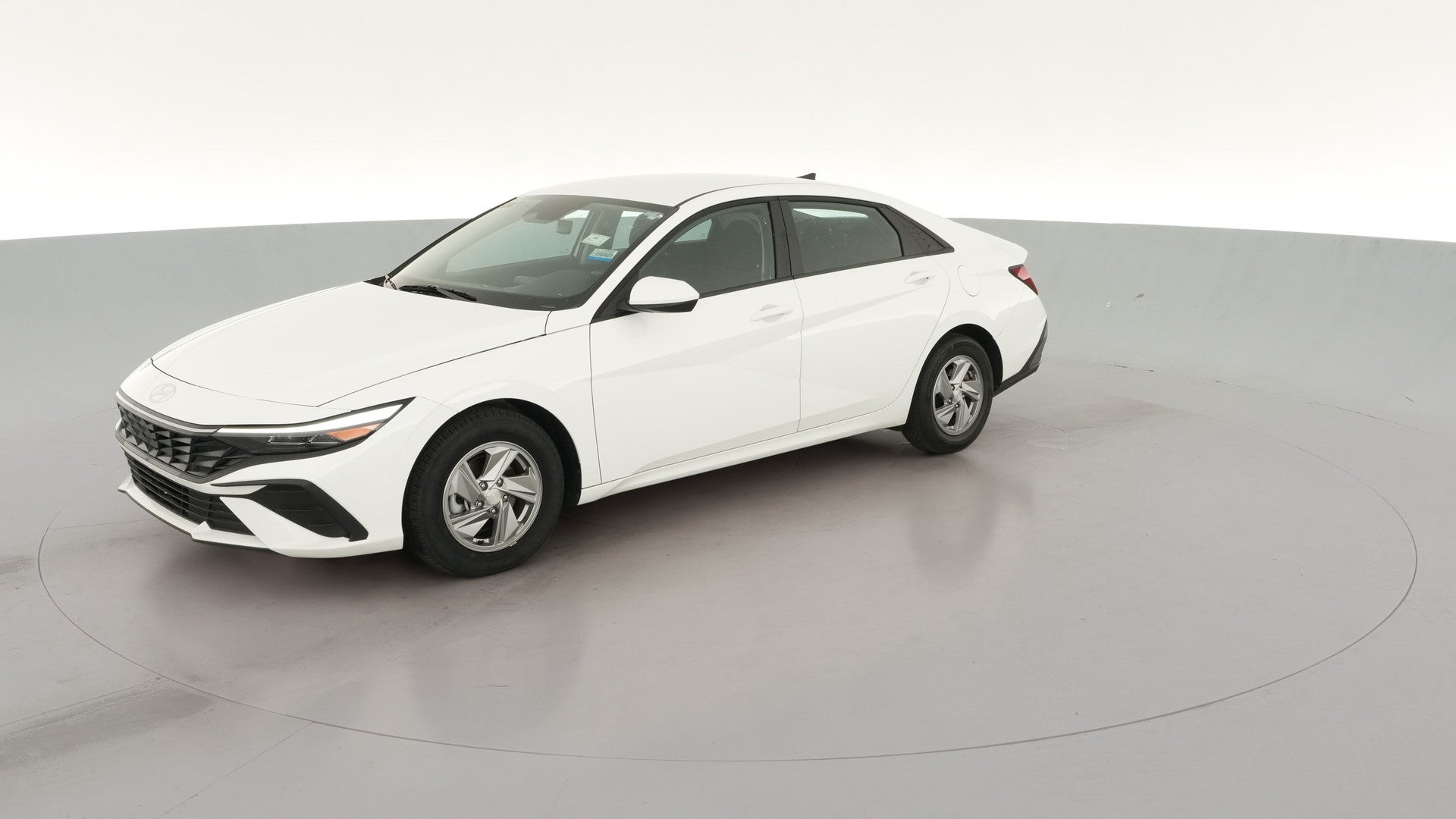 2025 Hyundai Elantra vehicle photo