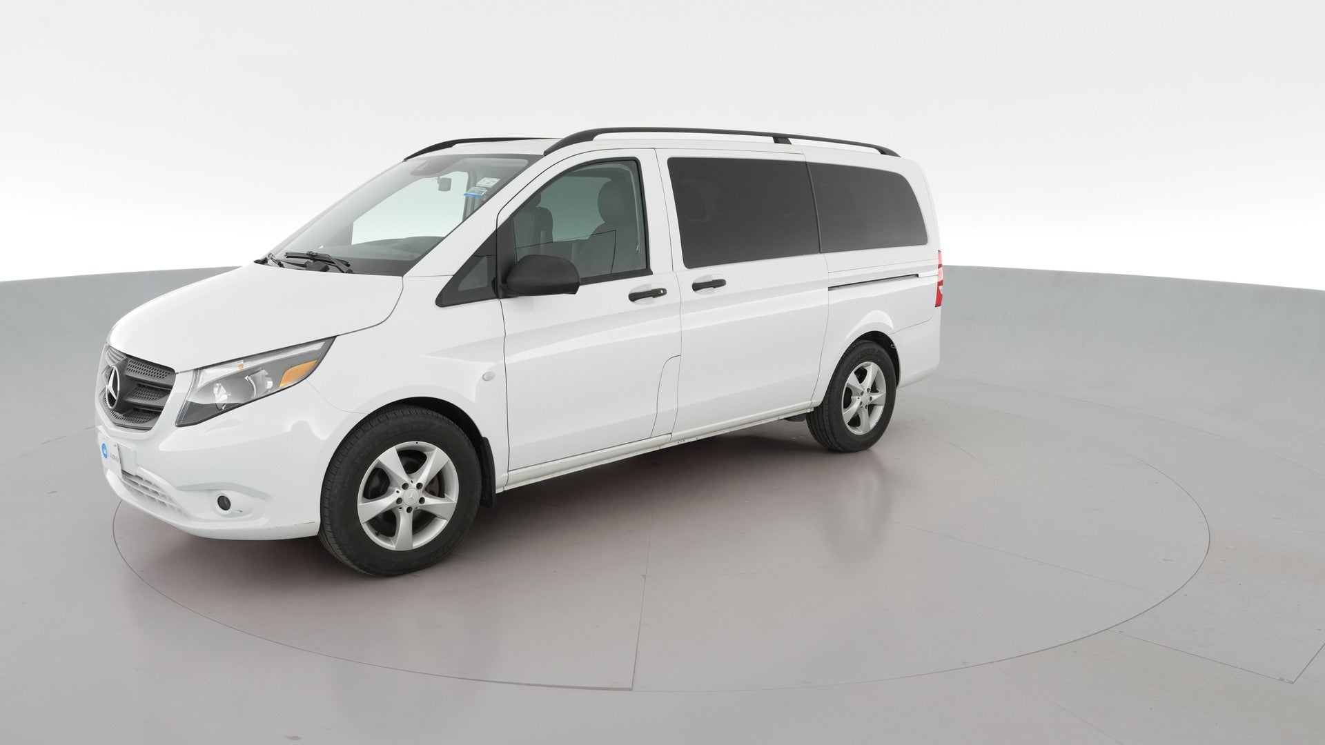 2016 Mercedes-Benz Metris Passenger vehicle photo