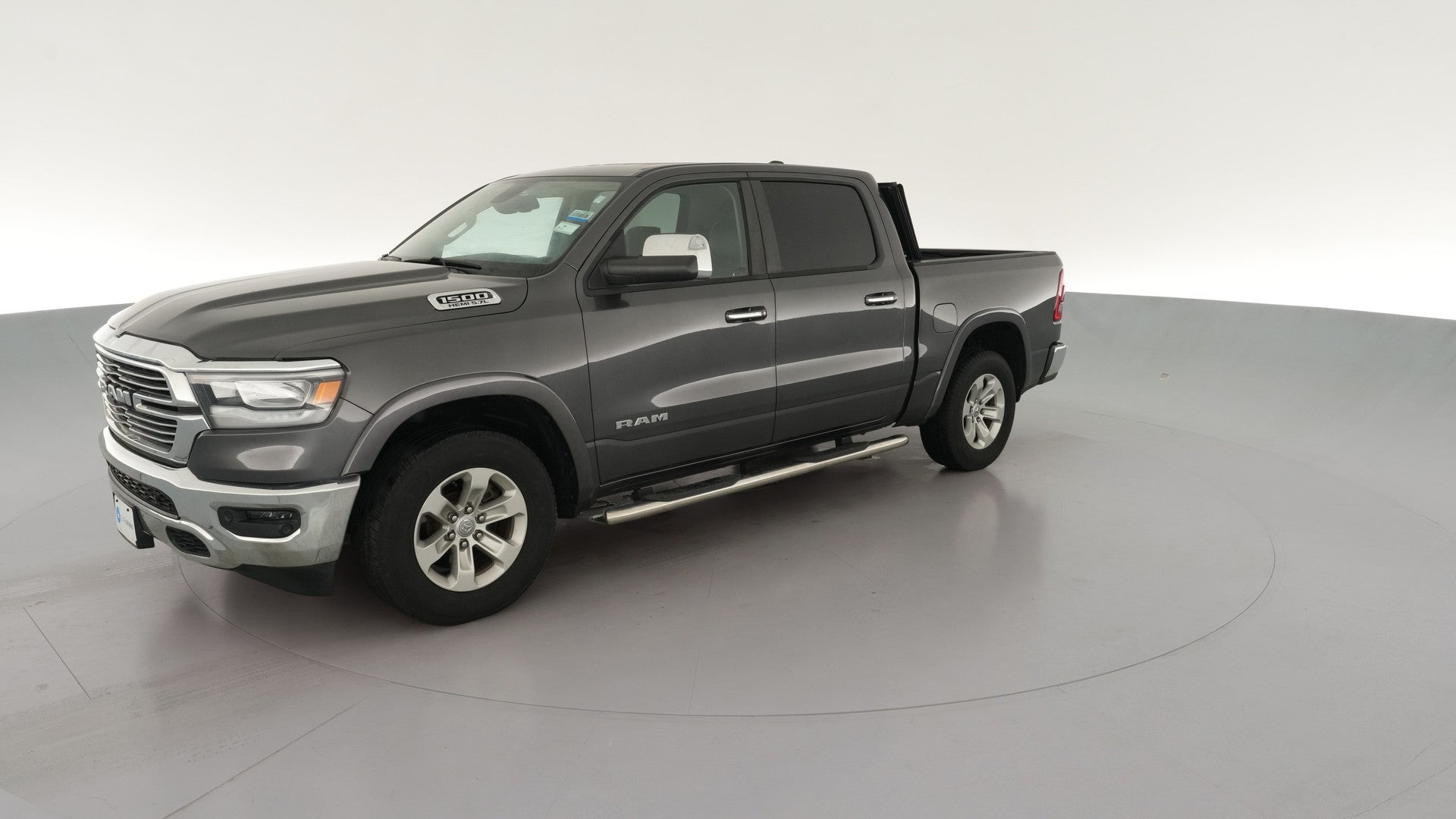 2019 Ram 1500 Crew Cab vehicle photo