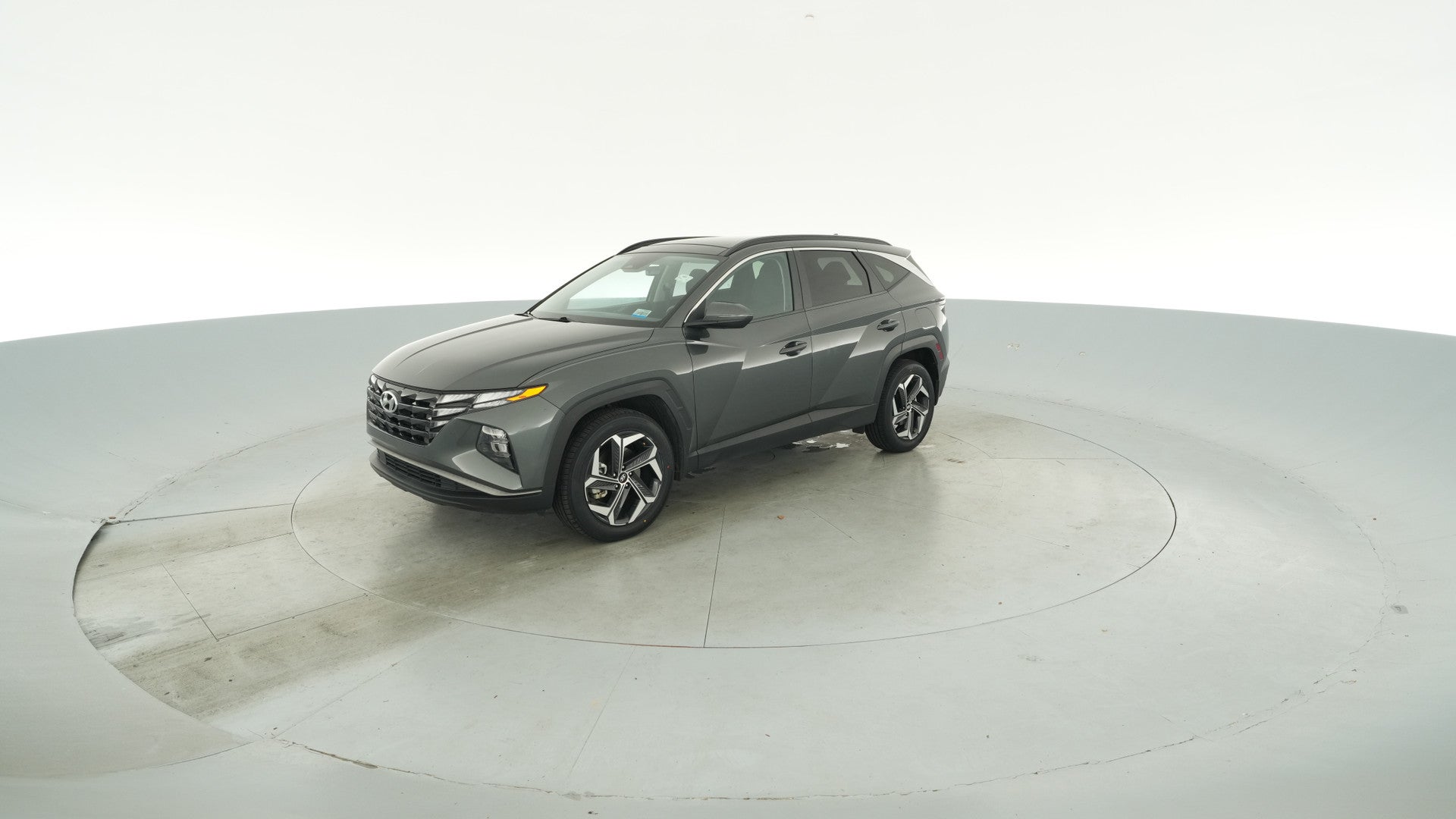 2022 Hyundai Tucson Hybrid vehicle photo
