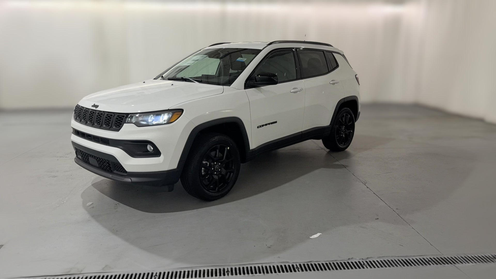 2026 Jeep Compass vehicle photo