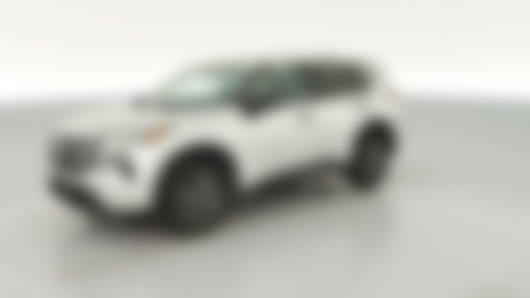 2024 Nissan Rogue vehicle photo