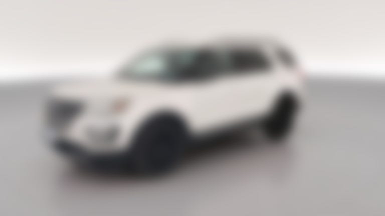 2017 Ford Explorer vehicle photo