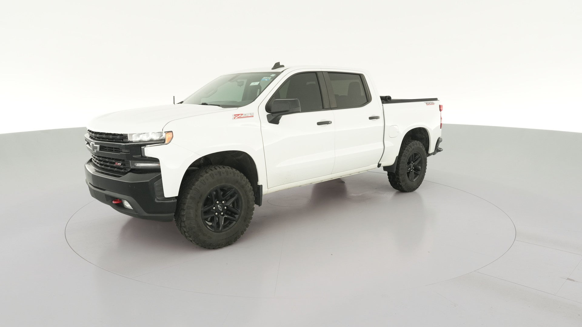2020 Chevrolet Silverado 1500 Crew Cab vehicle photo