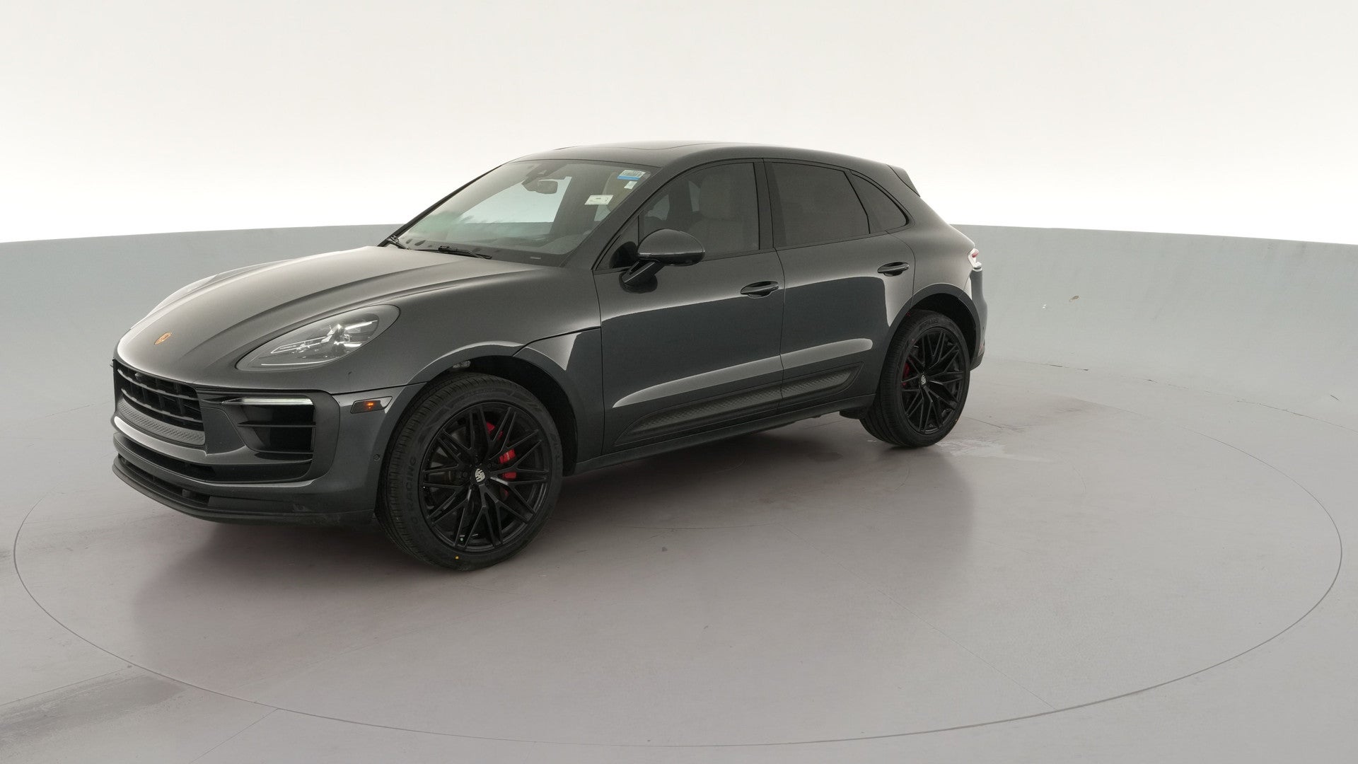 2022 Porsche Macan vehicle photo