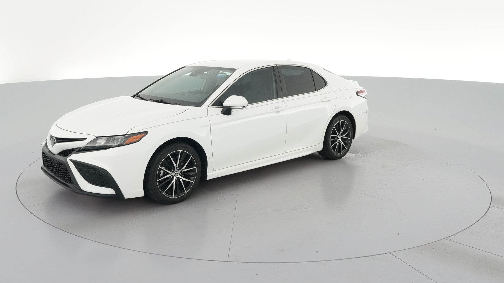 2022 Toyota Camry vehicle photo