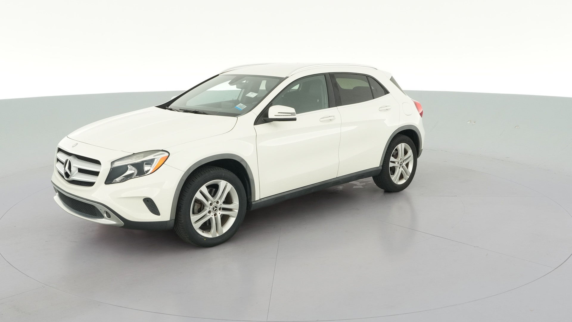 2016 Mercedes-Benz GLA vehicle photo