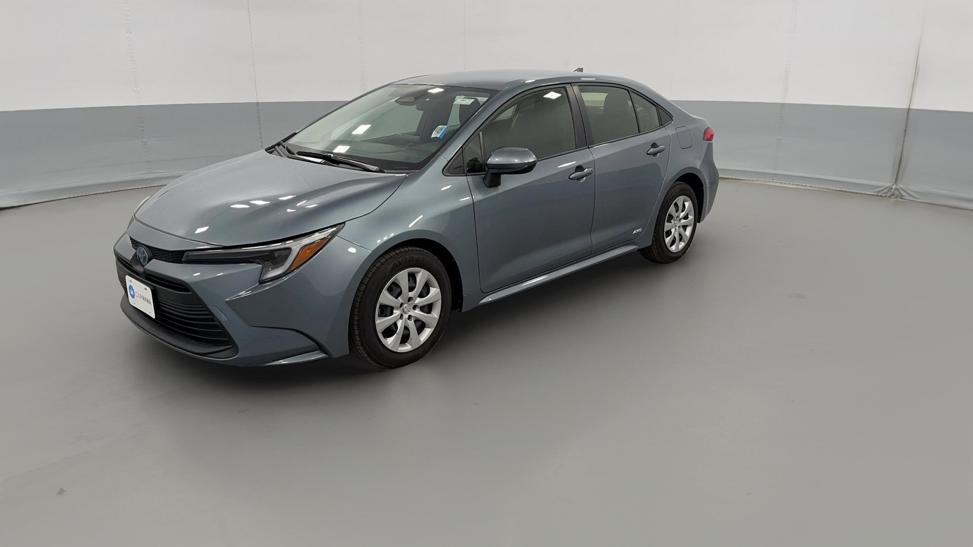 2025 Toyota Corolla Hybrid vehicle photo