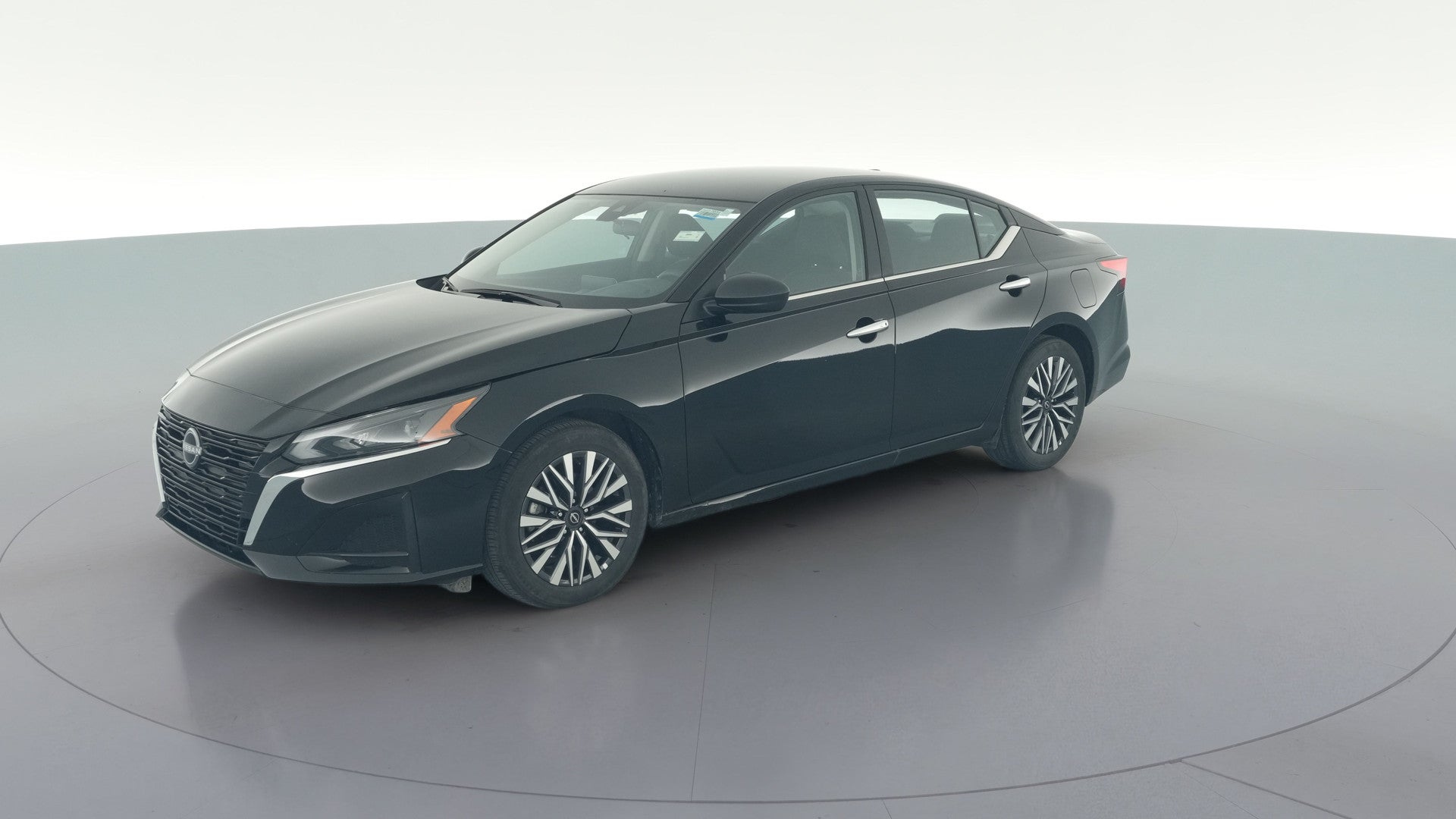 2025 Nissan Altima vehicle photo