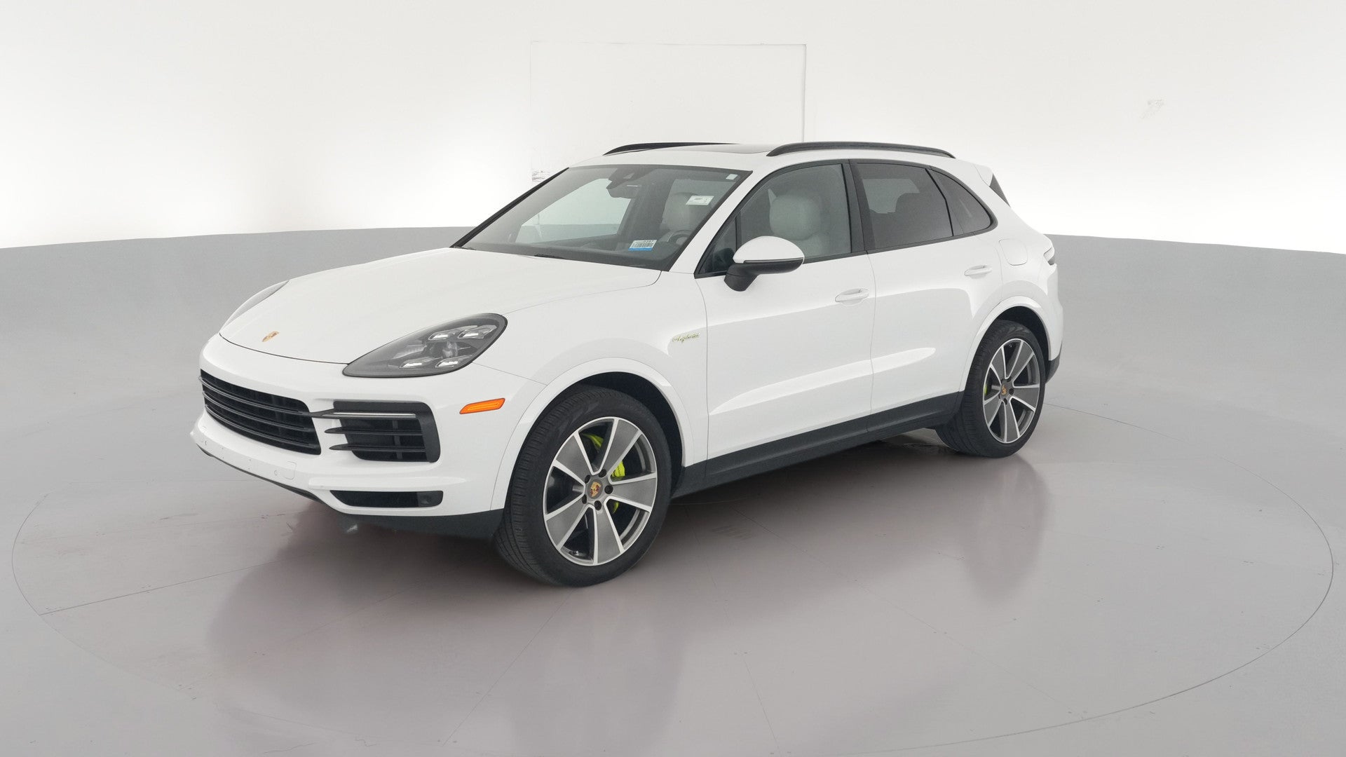 2019 Porsche Cayenne vehicle photo