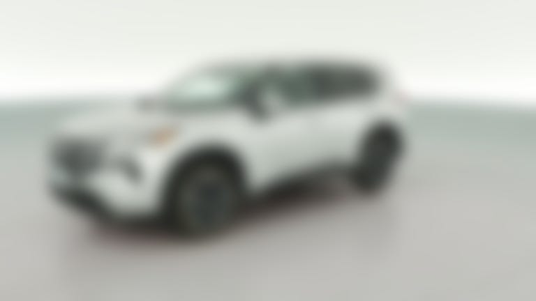 2025 Nissan Rogue vehicle photo