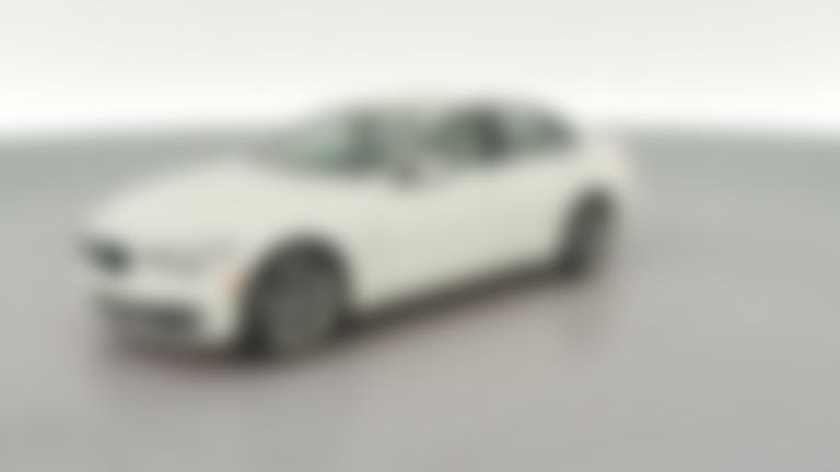 2018 BMW 3 Series vehicle photo