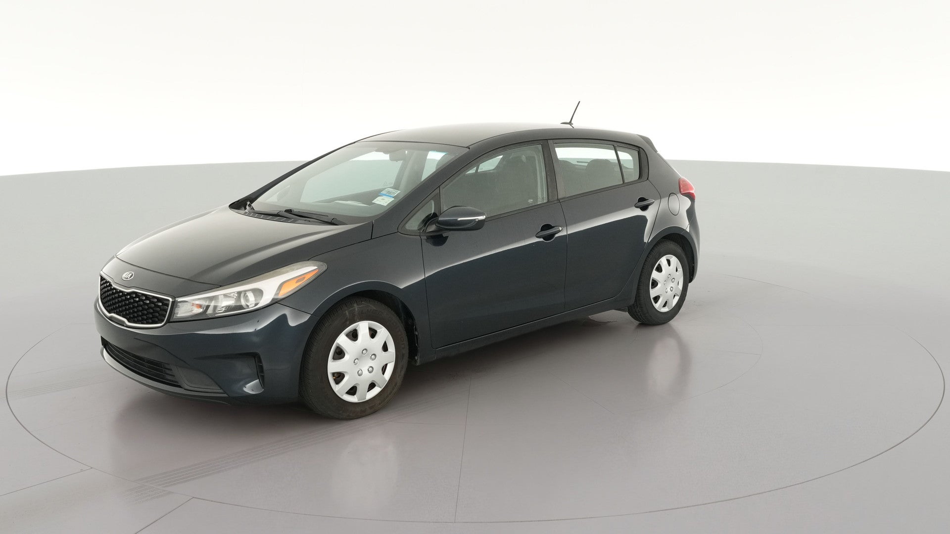 2018 Kia Forte5 vehicle photo