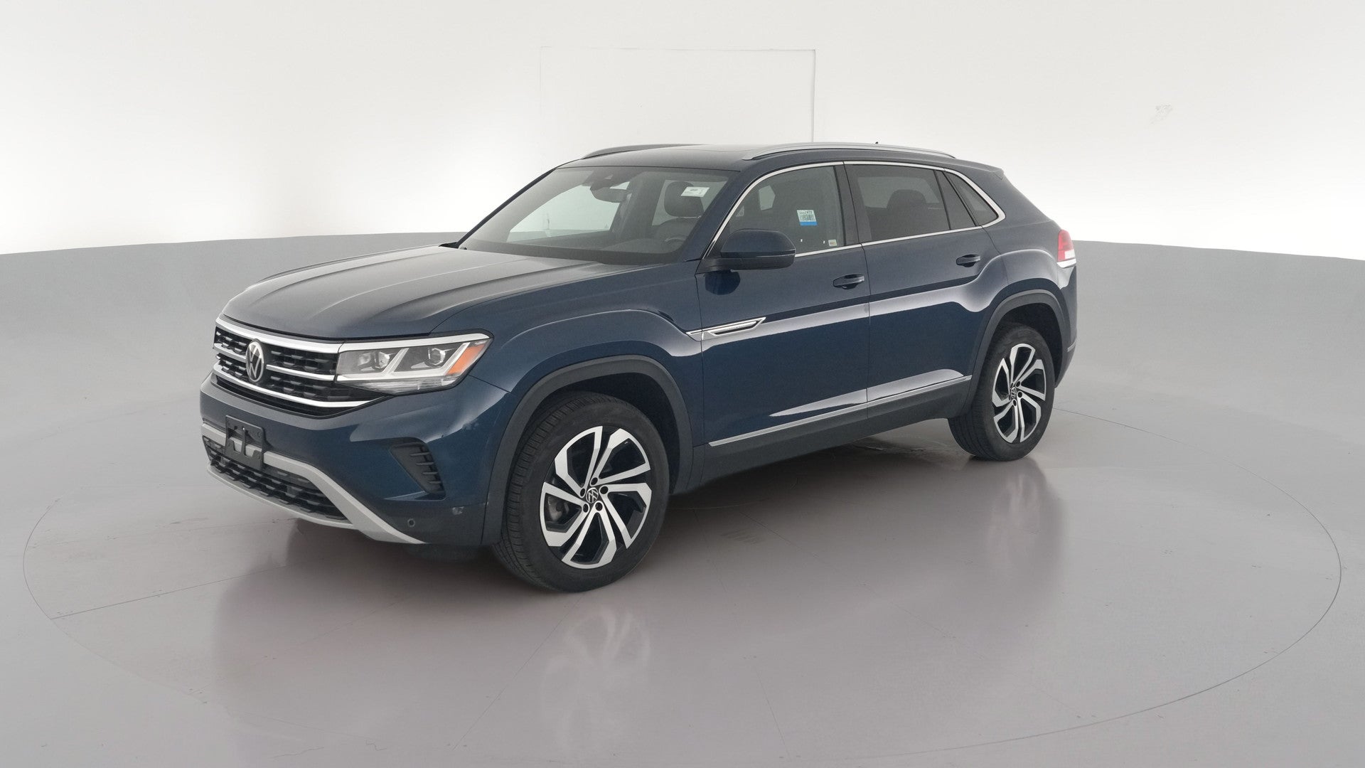 2022 Volkswagen Atlas Cross Sport vehicle photo