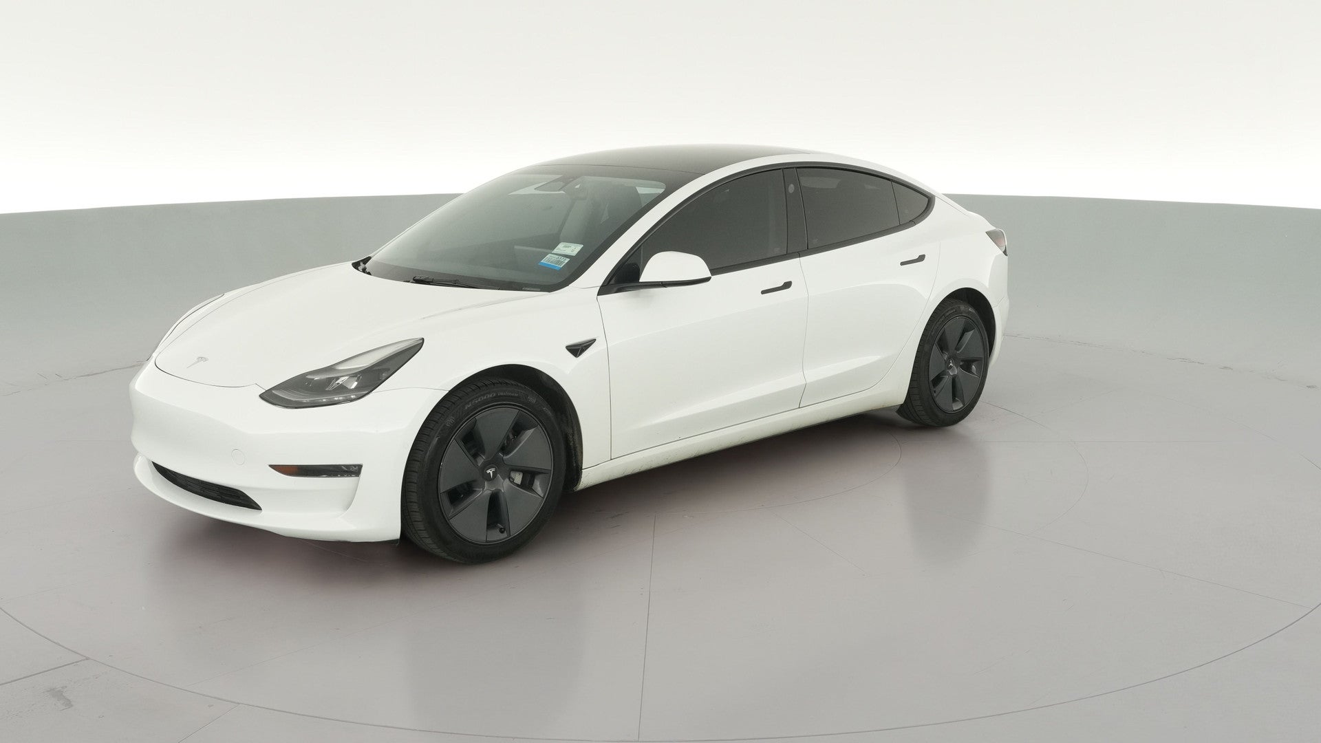 2022 Tesla Model 3 vehicle photo